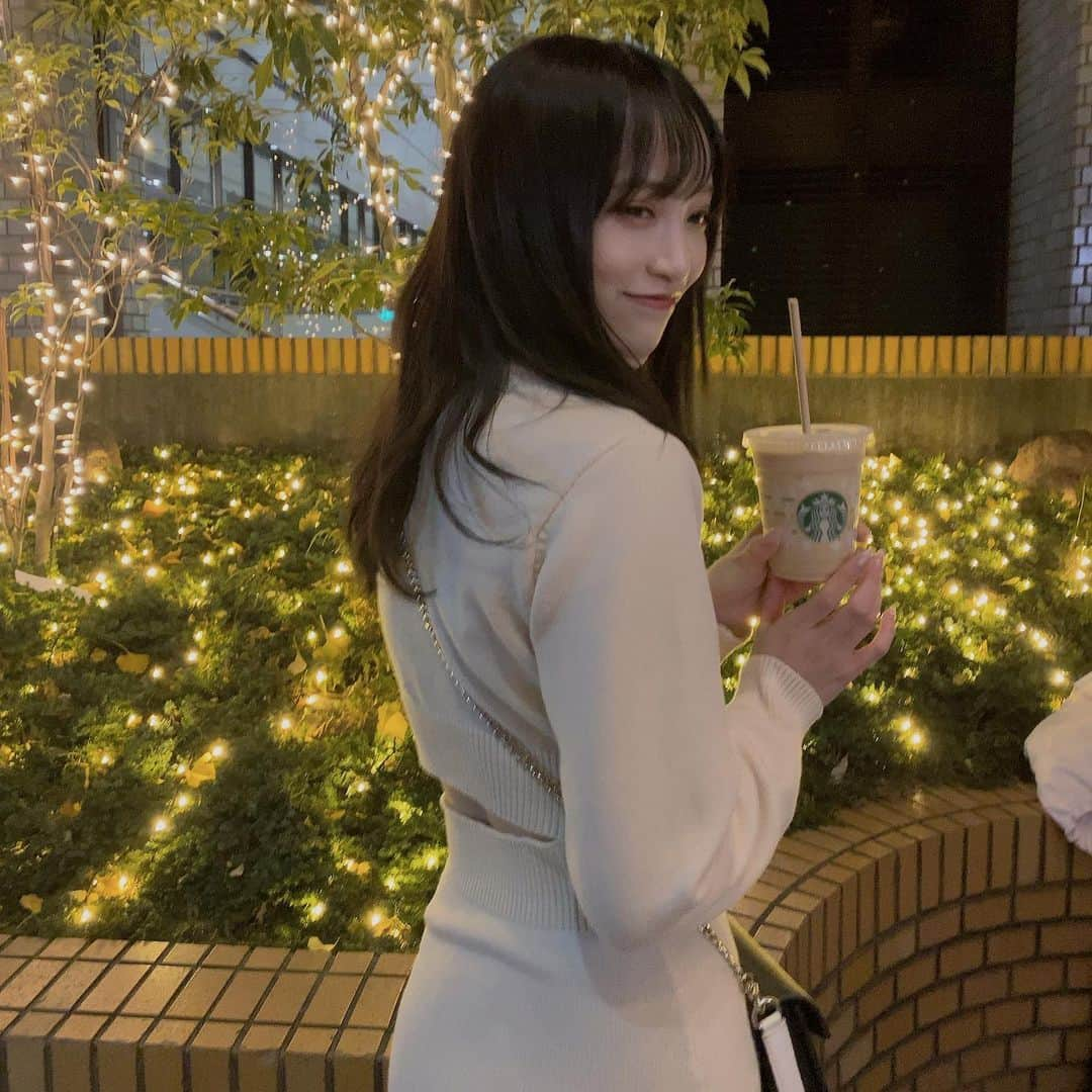 神谷樹里奈さんのインスタグラム写真 - (神谷樹里奈Instagram)「☕️❤︎  初めてスタバでワンモアコーヒーした」11月22日 20時24分 - __oystersushi