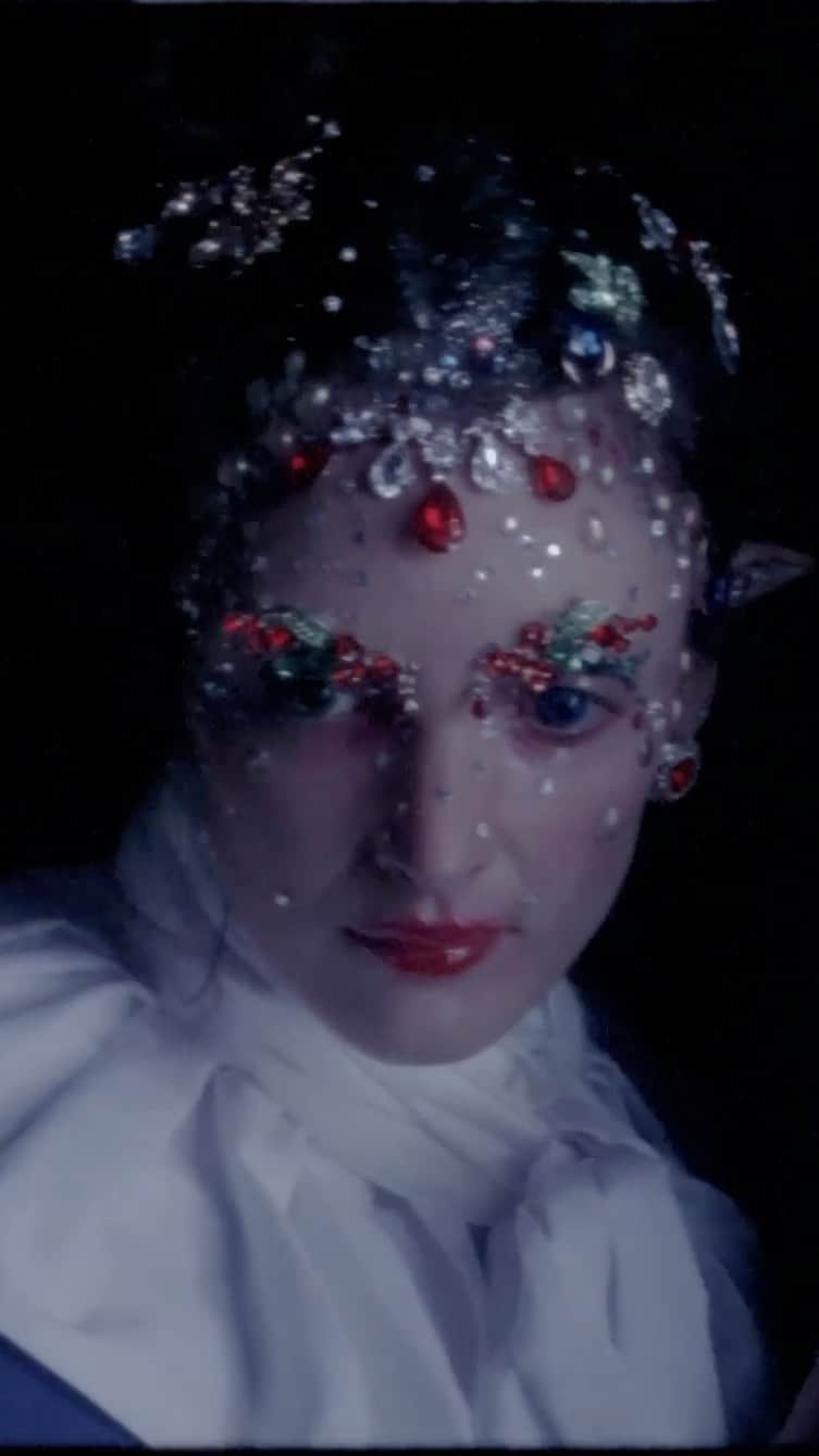 のインスタグラム：「Scary monsters invade the colourful and dreamlike world of Charles de Vilmorin and his offbeat designs, in this short video inspired by 1980s horror films. As he sketches the grotesque creatures of his nightmares, they come to life and consume him. Directed by Charles de Vilmorin   Charles de Vilmorin @charlesdevilmorin This young French womenswear and menswear designer combines an exuberant vision, experimental approach to embroidery and fabric, and a carefree and agnostic approach to gender, as embodied in his cult-favourite quilted jackets.」