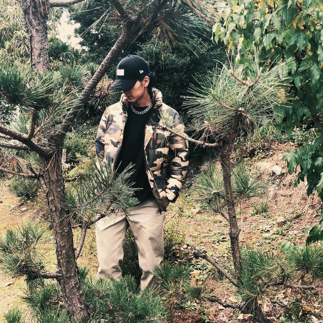 のインスタグラム：「迷彩ジャングルどこにいるかわかる？笑  #迷彩 #newera #dickies #regievo #nike  #クリア」
