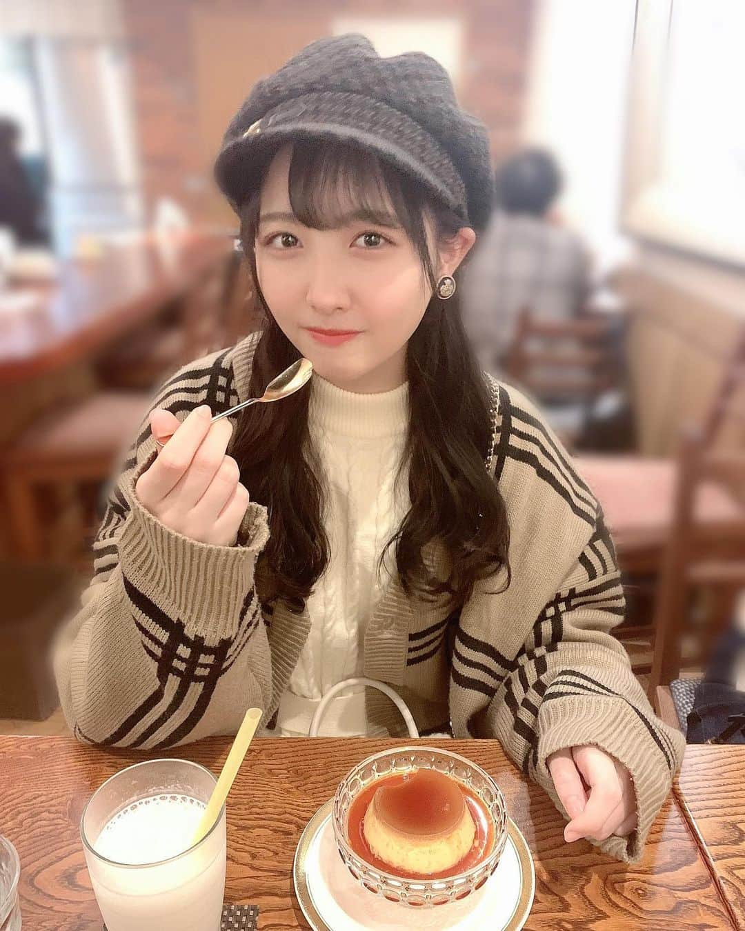 石田千穂さんのインスタグラム写真 - (石田千穂Instagram)「． この前友達と行ったカフェが落ち着いた雰囲気で素敵でした☺️ 次はホットケーキ食べたいな #喫茶店 #広島カフェ #カフェクラシック #STU48 #石田千穂」11月22日 20時57分 - chiho_ishida