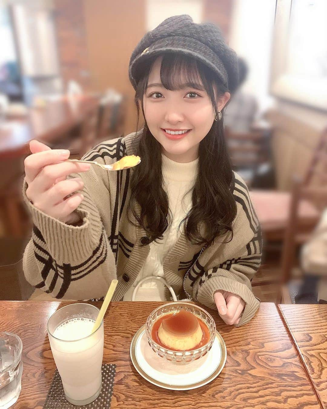 石田千穂さんのインスタグラム写真 - (石田千穂Instagram)「． この前友達と行ったカフェが落ち着いた雰囲気で素敵でした☺️ 次はホットケーキ食べたいな #喫茶店 #広島カフェ #カフェクラシック #STU48 #石田千穂」11月22日 20時57分 - chiho_ishida