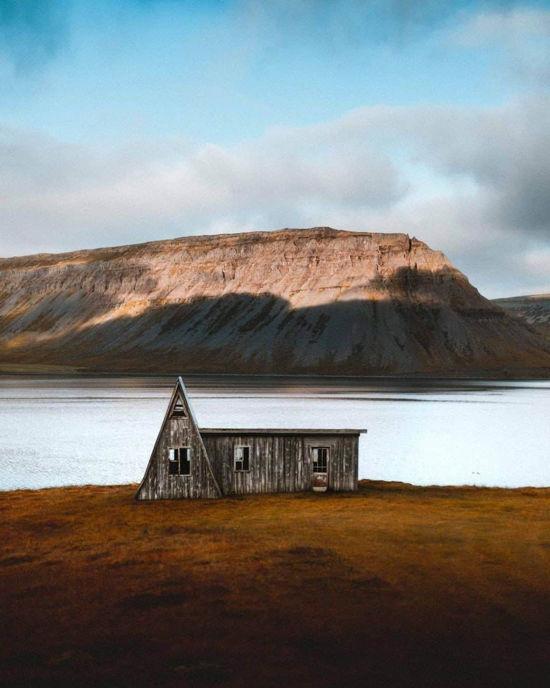 Discover Earthさんのインスタグラム写真 - (Discover EarthInstagram)「The westfjords of Iceland look like a place to see ! 💾  Save this place in your collections.  #discovericeland🇮🇸 with @icelandic_explorer  . . . .  #everydayiceland  #igersiceland  #inspiredbyiceland  #iceland  #icelandtravel  #wheniniceland  #visiticeland  #exploreiceland  #islandia  #waterfall  #icelandtrip  #westfjords  #travel  #nature  #roadtrip  #westfjordsiceland  #travelphotography  #mountains  #adventure  #landscape  #trip  #travelgram  #icelandscape  #island  #fjords  #isafjordur  #naturephotography」11月22日 21時00分 - discoverearth