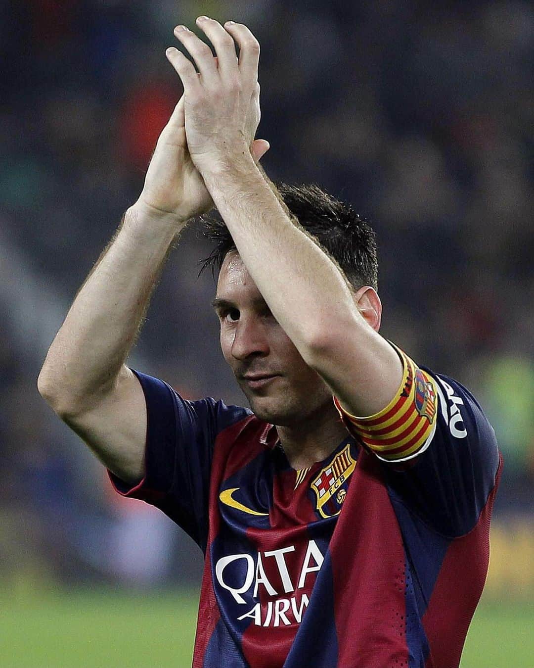 LFPさんのインスタグラム写真 - (LFPInstagram)「𝗚𝗢𝗔𝗟𝗦 𝗙𝗢𝗥 𝗧𝗛𝗘 𝗛𝗜𝗦𝗧𝗢𝗥𝗬 𝗕𝗢𝗢𝗞𝗦.  🔙 #OnThisDay 6️⃣ years ago, @leomessi overtook Zarra to become the TOP GOALSCORER EVER in #LaLigaSantander‼️ • 𝗚𝗢𝗟𝗘𝗦 𝗣𝗔𝗥𝗔 𝗟𝗔 𝗛𝗜𝗦𝗧𝗢𝗥𝗜𝗔.  🔙 #TalDíaComoHoy, hace 6️⃣ años, #Messi superaba a Zarra como MÁXIMO GOLEADOR HISTÓRICO de #LaLiga Santander. • #Barça #Football #Goals #LaLigaHistory」11月22日 21時25分 - laliga