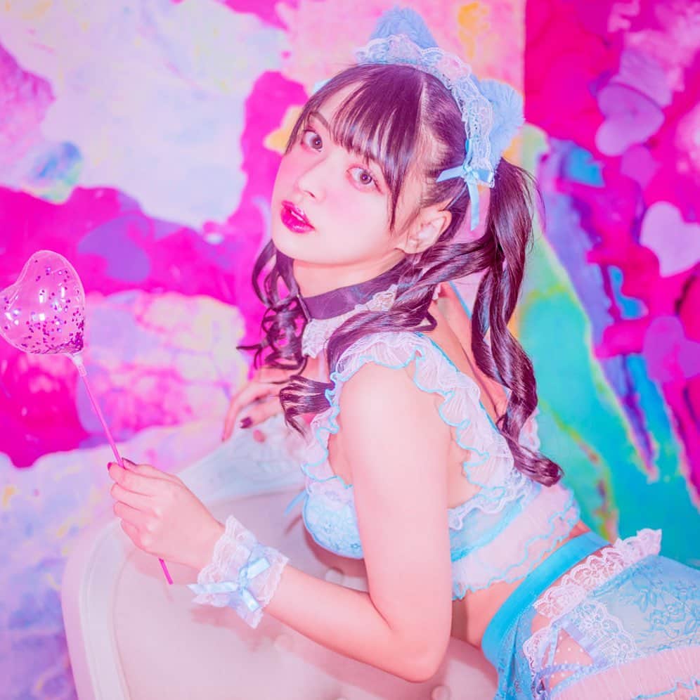 藤田いろはのインスタグラム：「🐱💗🧠🎀　#いいツインテールの日﻿ ﻿ ﻿ ﻿ ﻿ ﻿ ﻿ ﻿ ﻿ ﻿ ‪#藤田いろは#グラビア#gravure #japanesegirl #レースクイーン#tokyo  #マリームーン #malymoon #aziangirl  #뷰티스타그램 #cosplay #黒髪ロング#소통해요#셀스타그램#モデル #model #그라비아」