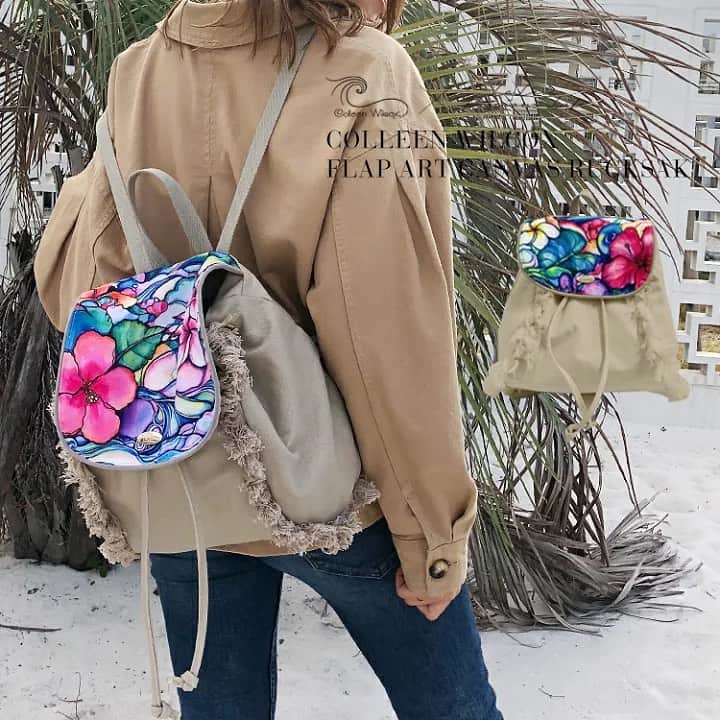ラレイアのインスタグラム：「🌺 3連休いかがお過ごしでしょうか☺️💕 ・ Colleen Wilcoxのフラップアートフリンジリュックも今だけBLACK FRIDAYセールで30%OFF😊✨ ・ 24日(火)1:59までの開催なので お見逃しなく🙌🧡🖤 ・ ・ ・ ---La Leia Precious Life(ラレイア)--- @laleia_official ・ 楽天市場店 https://www.rakuten.co.jp/laleia-p-life/ ・ ・ ・ #art#hawaii#aloha#surf#beach#laleia#ハワイ#フォトジェニック#インスタ映え#インスタ女子#アロハ#ビーチ#海を感じる雑貨#ラレイア#アート#ビーチガール#サーフスタイル#大人カジュアル#コリーンウィルコックス#ギフト#プレゼント#楽天スーパーセール #楽天 #colleenwilcox #リュック #blackfriday #ブラックフライデー」