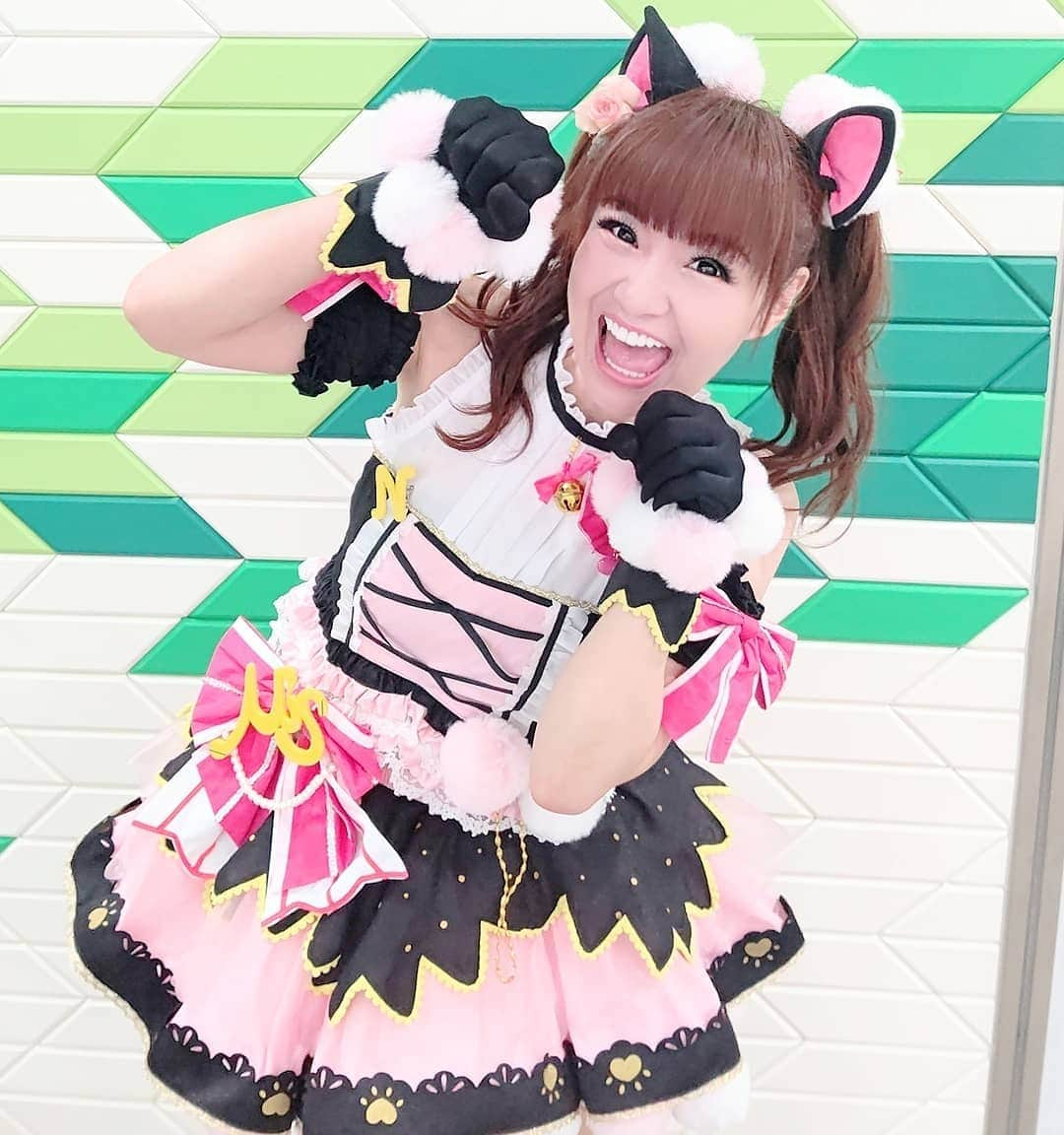 さゆりさんのインスタグラム写真 - (さゆりInstagram)「昨日の『せやねん』お洋服です〜🥰 昨日で『せやねん』なんと❕ 1000回目でしたぁ〰🤣🤣🤣 皆様💖ありがとです❕ありがとです〰😭  #せやねん1000回 #全ての皆様に💖 #感謝してもし足りないです🤣 #かつみさゆり #この番組のお陰で生きてこれました❕🤣 #見続けて下さった全ての皆様 #ファミリーのような #共演者💖 #携わって下さった全てのスタッフ様💖 #有難う1000回でも足りないです〰🤣🤣 #かつみさゆり　#さゆり　 #ラブライブ　#矢澤にこ　 #アイドルマスターシャイニーカラーズ #せやねん　#mbs」11月22日 23時18分 - katsumisayuri_sayuri