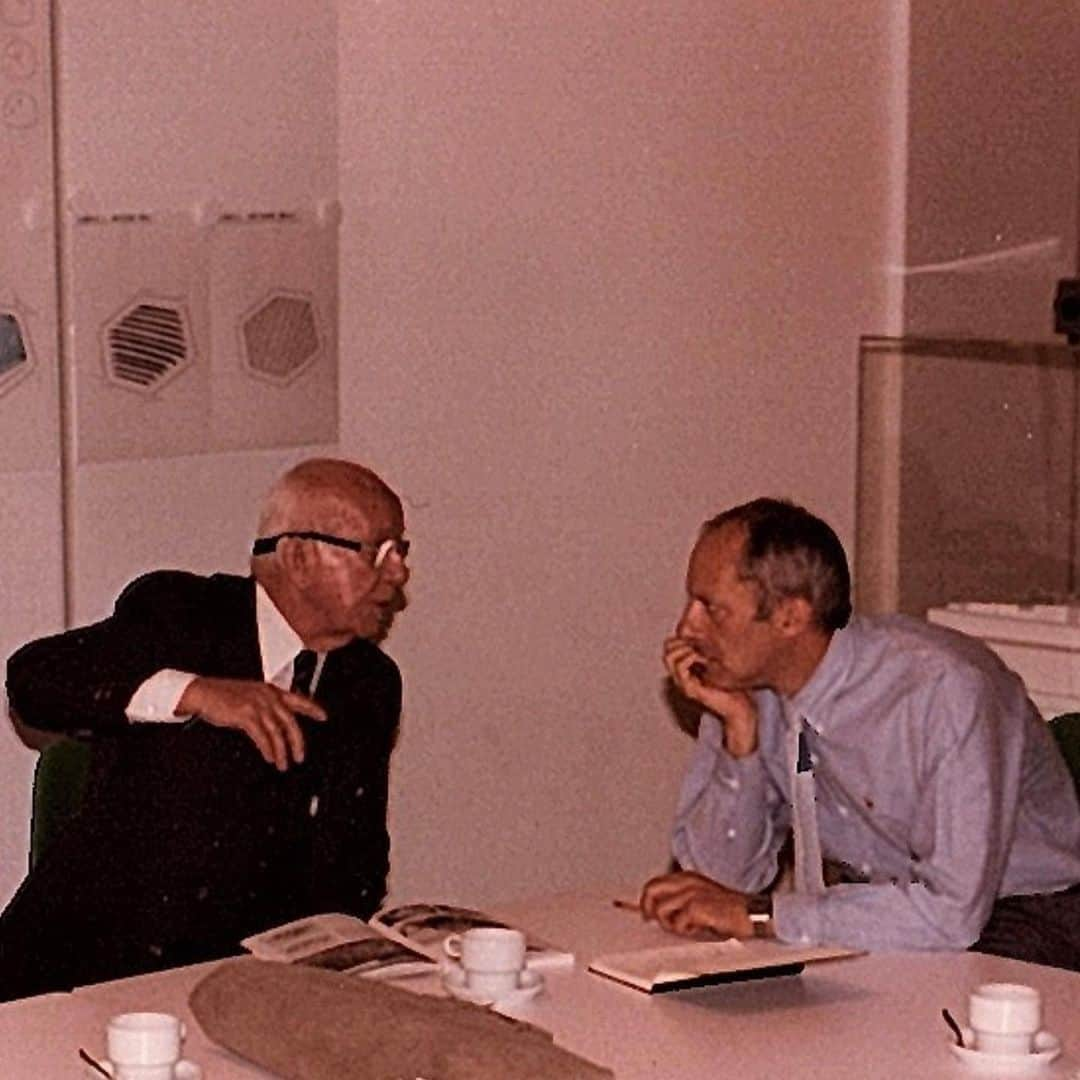 ノーマン・フォスターさんのインスタグラム写真 - (ノーマン・フォスターInstagram)「Flashback to the nineteen eighties with Buckminster Fuller」11月22日 23時20分 - officialnormanfoster