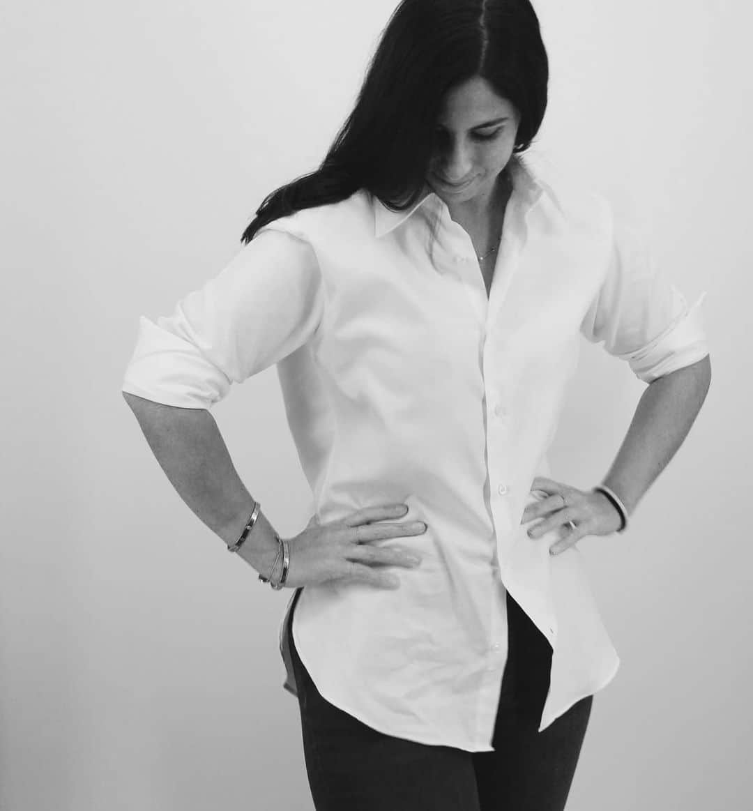 のインスタグラム：「Classic lines, the highest quality, and a professional touch that has been tailoring shirts for decades: the women's collection is here!」