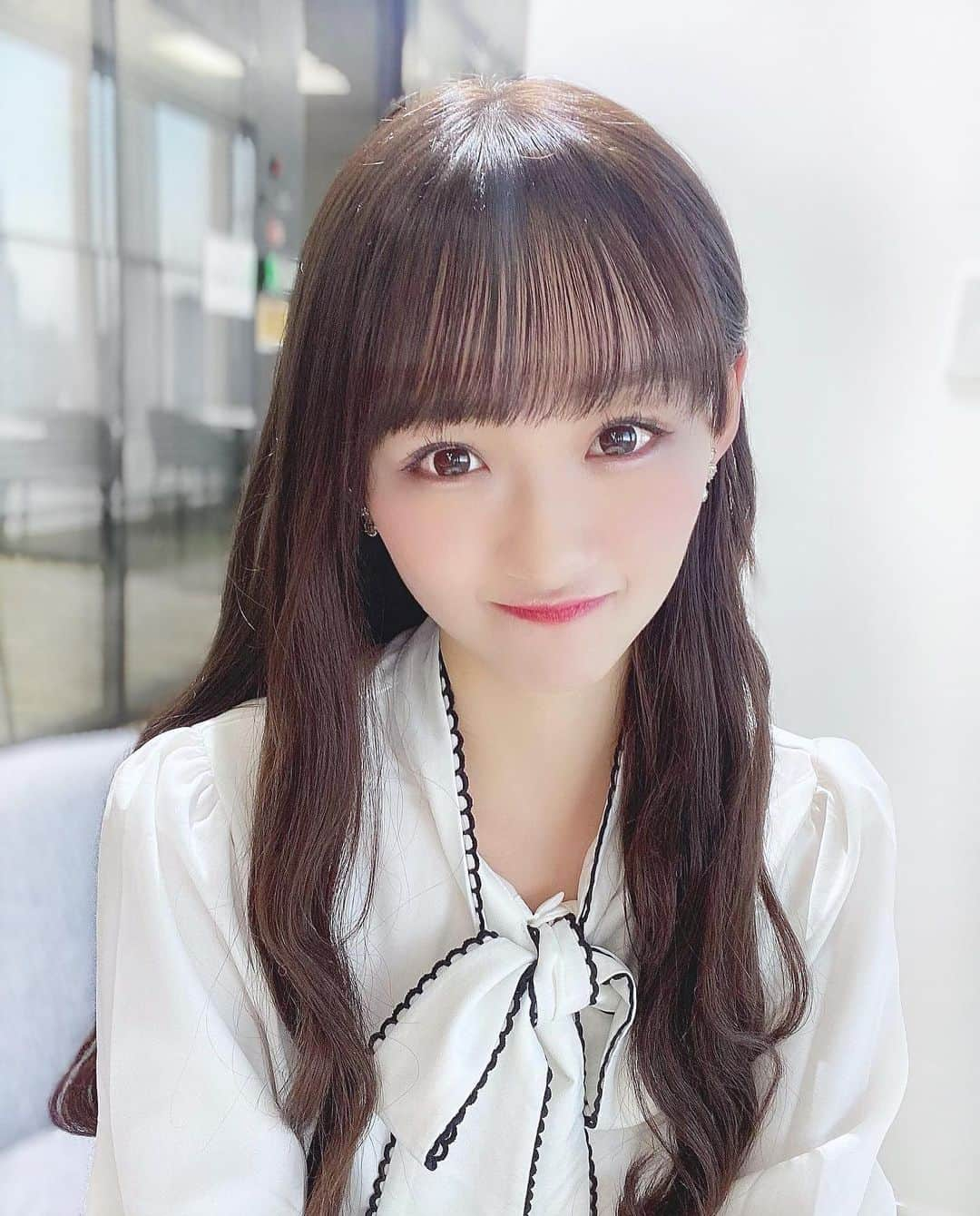 音嶋莉沙さんのインスタグラム写真 - (音嶋莉沙Instagram)「お話会ありがとう〜♡♡﻿ 今日も、楽しませてくれて笑顔いっぱいでしたっ😊﻿ ﻿ 深い話もたわいもない話も…﻿ 沢山のお話が出来て幸せだったよ〜💘﻿ ﻿ 初めて勇気をだして応募してくれたって方﻿ いつも来て下さっている方﻿ 莉沙と話したいって思ってくれてありがと💕﻿ ﻿ 7枚目シングルのお話会は来週が最後…🥺ྀི﻿ 8枚目シングルのお話会も沢山の方とお話できますように…﻿ ﻿ 是非、応募待ってるよ〜﻿ ﻿ ﻿ ﻿ ﻿ #オンラインお話会」11月23日 0時00分 - otoshima_risa