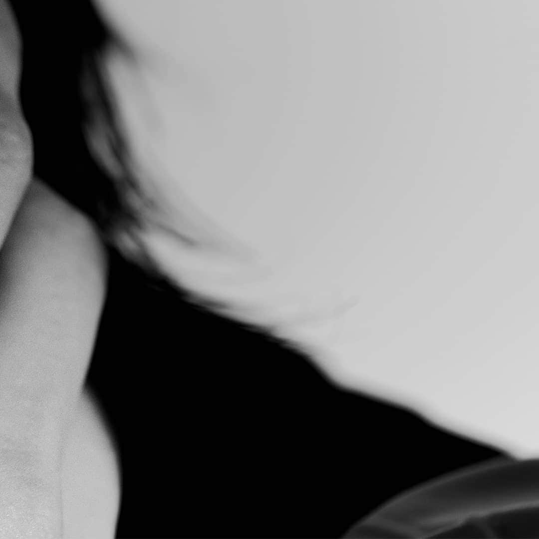 EXOさんのインスタグラム写真 - (EXOInstagram)「KAI 카이 The 1st Mini Album [KAI (开)]  🎧 2020.11.30. 6PM KST 👉 kai.smtown.com  #카이 #KAI @zkdlin #엑소 #EXO #weareoneEXO #开 #음 #Mmmh」11月23日 0時00分 - weareone.exo