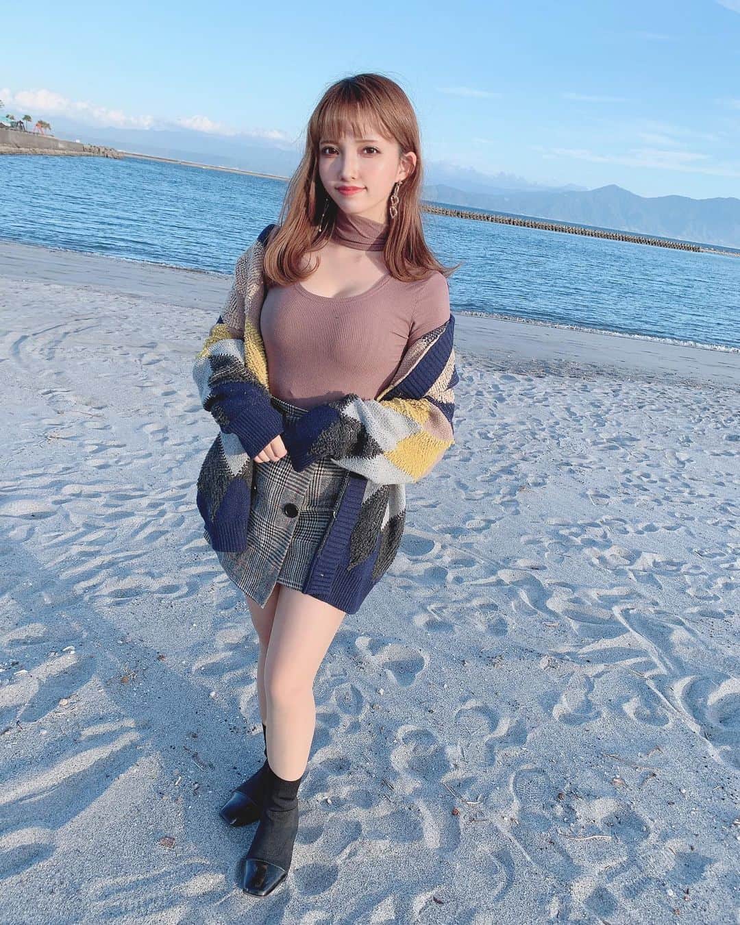 此雲ぽれのインスタグラム：「﻿ ♡♡♡﻿ ﻿ 来世は猫になりたいなあ﻿ ﻿ #selfie #セルフィー女子 #自撮り女子 #自撮り界隈 #自撮り界隈の人と繋がりたい  ﻿ ♡♡♡﻿  ﻿ ﻿」