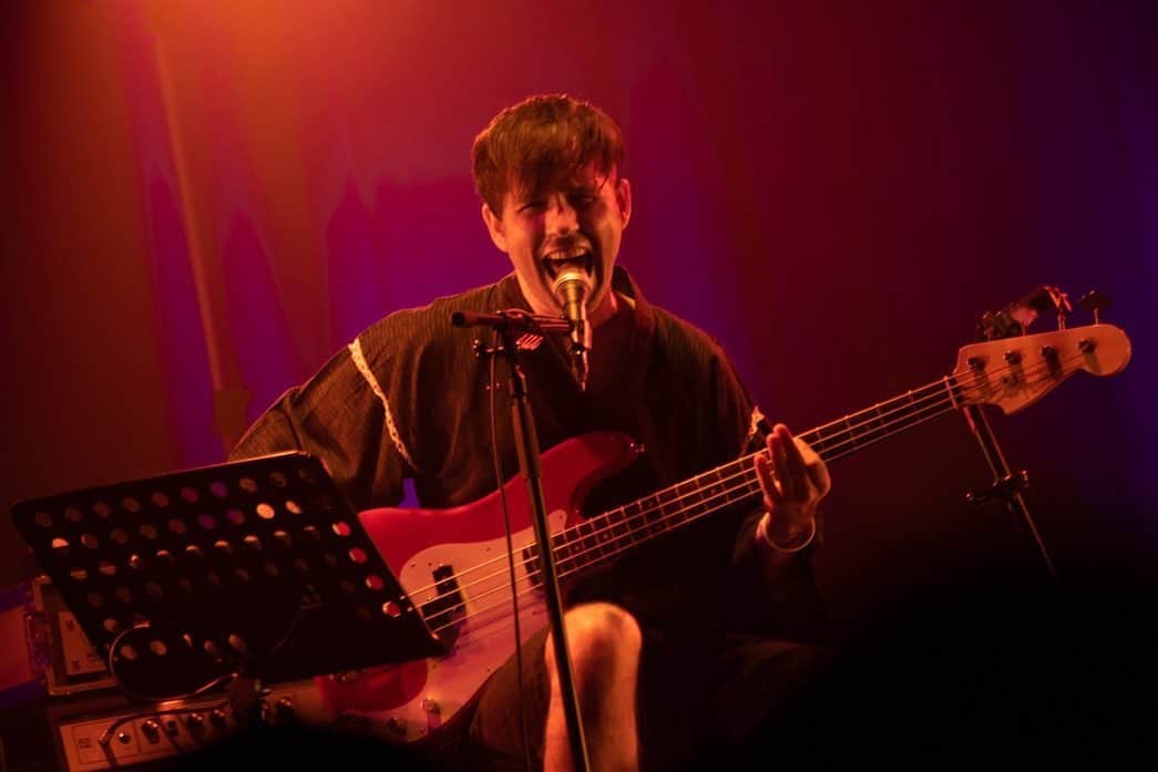 MONOEYESさんのインスタグラム写真 - (MONOEYESInstagram)「2020.11.22 MONOEYES Semi Acoustic Live Tour 2020 熊本城ホール シビックホール Photo by Maki Ishii monoeyes」11月23日 0時37分 - monoeyes_official