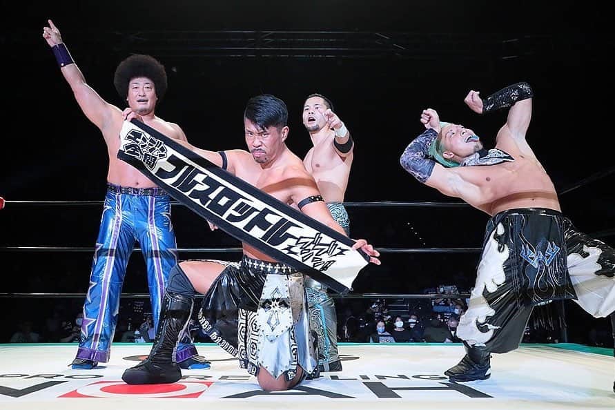 のインスタグラム：「初の横浜武道館 めちゃ良い会場 その第一試合で勝利！ 歯が二本欠けたけど、、、  そして試合後、大原さんの提案でもっとノアJr.の中心に行く為に 前回の失敗を活かして更に成長する為に リーダー決定戦をやろうじゃないか！ #noah_ghc #fullthrottle」