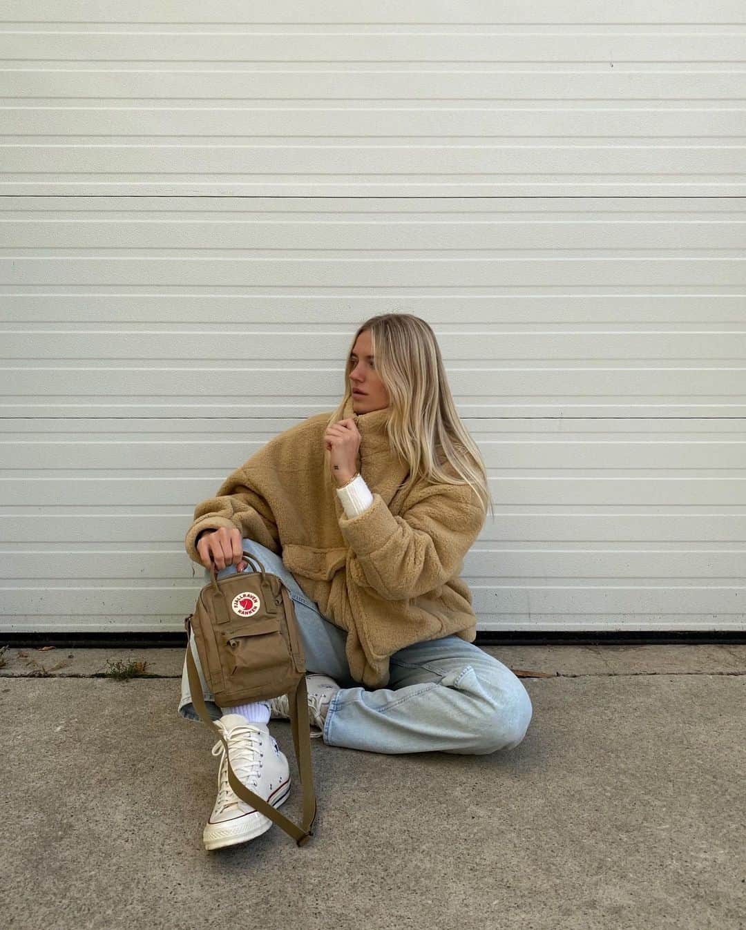 Urban Outfittersさんのインスタグラム写真 - (Urban OutfittersInstagram)「The @fjallraven_na family of Kankens keeps growing, from backpacks to sling bags and more. Tap to shop! #UOonYou ft. @melissaorons @allovsin @banksnohilary @marleneluciano」11月23日 2時02分 - urbanoutfitters