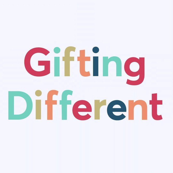 Mercariのインスタグラム：「Together we gift. Our very merry guide to #GiftingDifferent this year is here. Link in bio 💌」