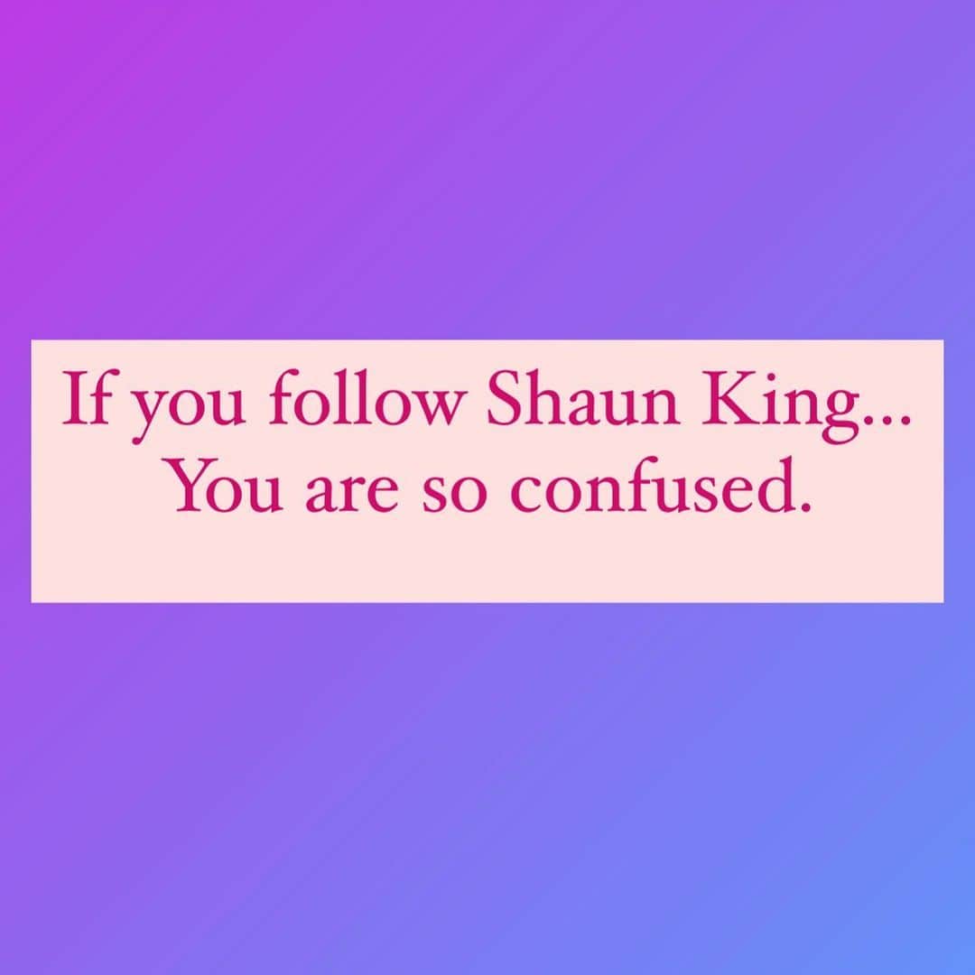 サミーア・アームストロングのインスタグラム：「@shaunking and his self interest is one of the many contributors to the destroying of America.  • It’s interesting how many confused, white, guilt ridden, wokes follow him as if he has something of value to say.  • Maybe they have no idea about the questionable funds that get sent to him under a guise of the plight of others.  • @shaunking is a loud hack with zero logic or understanding of the depths of life. • He feeds off others pain, and manipulates people perception of reality by playing into their emotions.  • @shaunking is an imposter, and a fear monger. Am I missing anything? • He said in one of his recent posts, “conservatism is white power”」