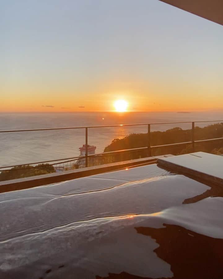 里見茜のグルメインスタ