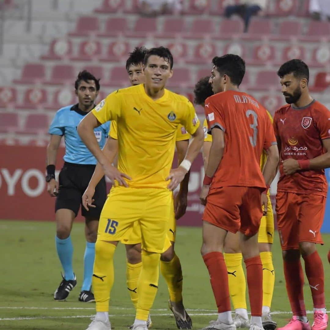 エクトル・モレノのインスタグラム：「Great win ✔️  keep it up  @algharafaclub 🔵🟡」