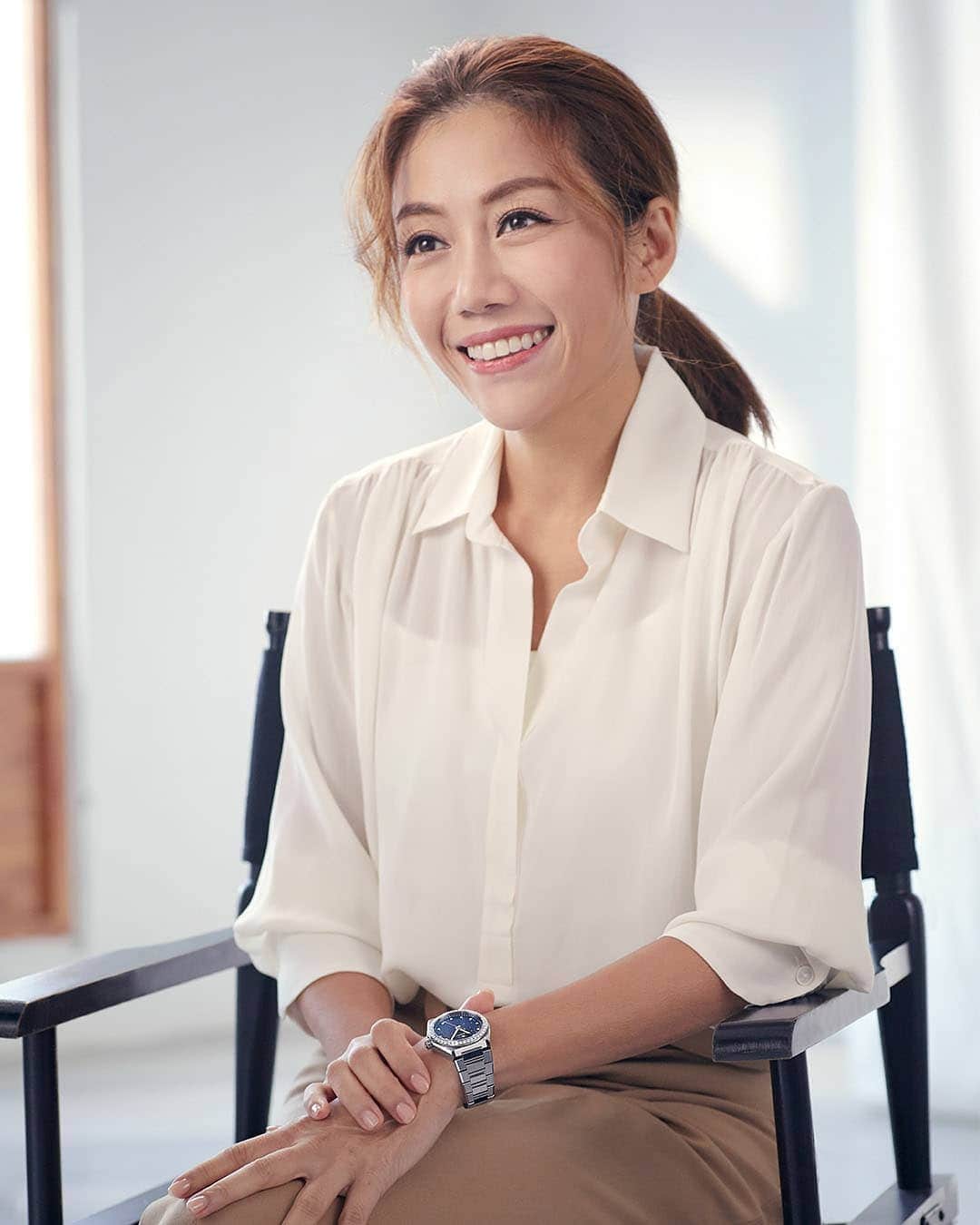ゼニスのインスタグラム：「#Dreamhers: “Failing to persuade others in believing in me is what I would consider a defeat. But I do have faith in myself, so I choose to carry on with what I want to do or believe in.”  #Zenith #ZenithWatches #TimeToReachYourStar #ZenithXDreamhers #KearenPang #DefyMidnight」