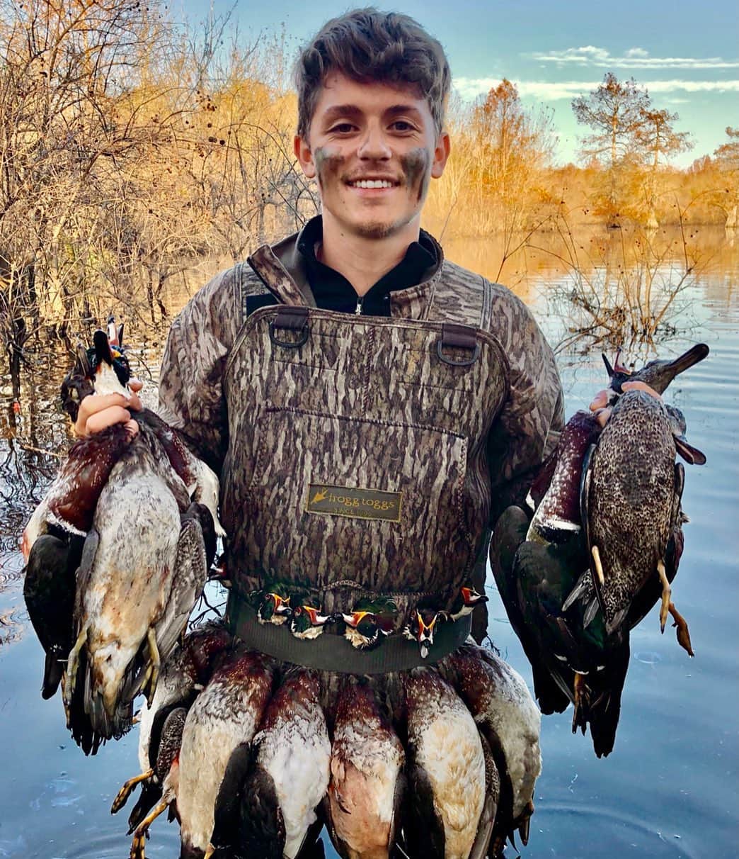 Dylan Dauzatのインスタグラム：「Another great morning with the boys」