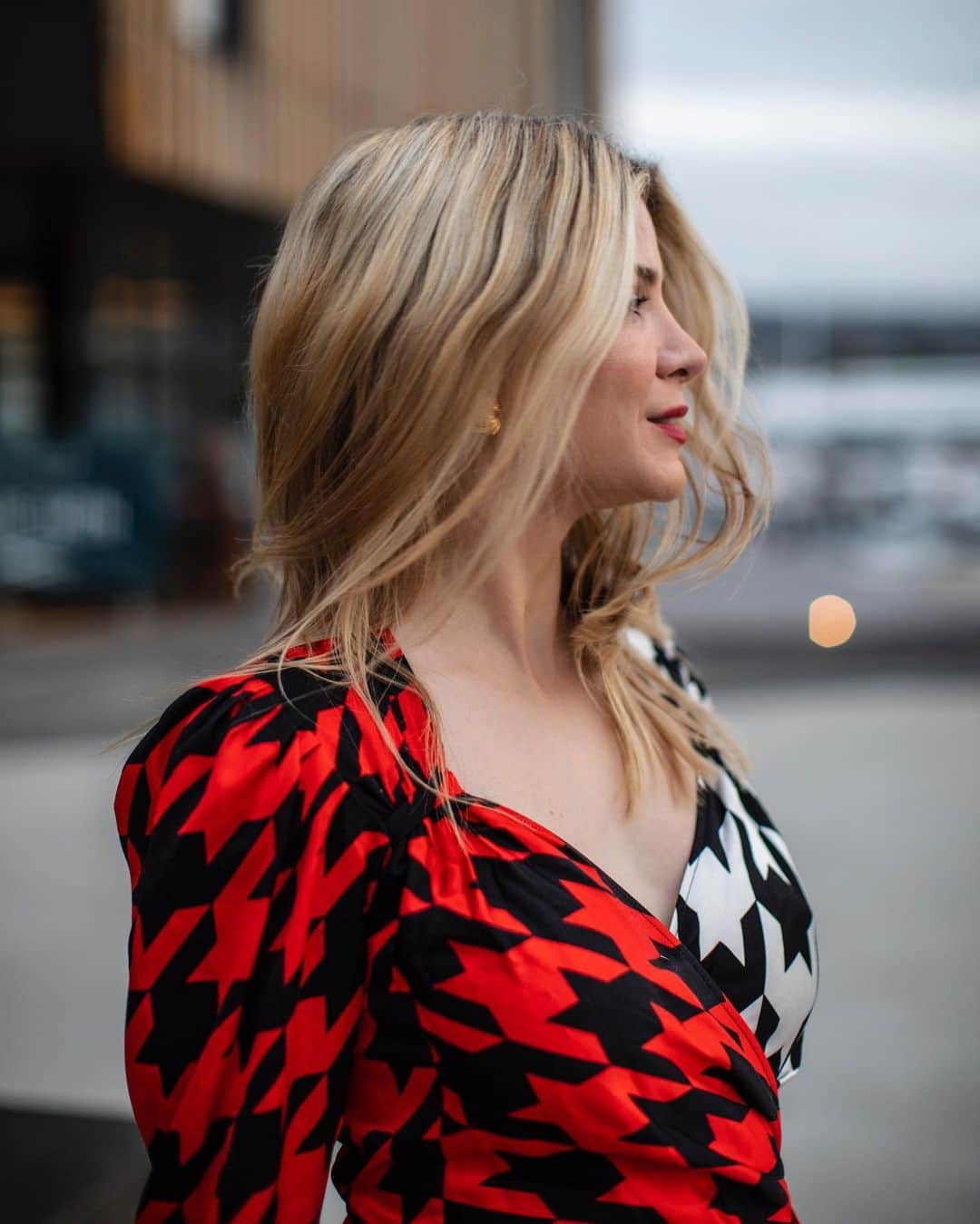 RJMStyleのインスタグラム：「Based on my amazing trip so far in #Tasmania I can safely say blondes have more fun... 👱‍♀️ 😁 📸 @bykulonmonika」
