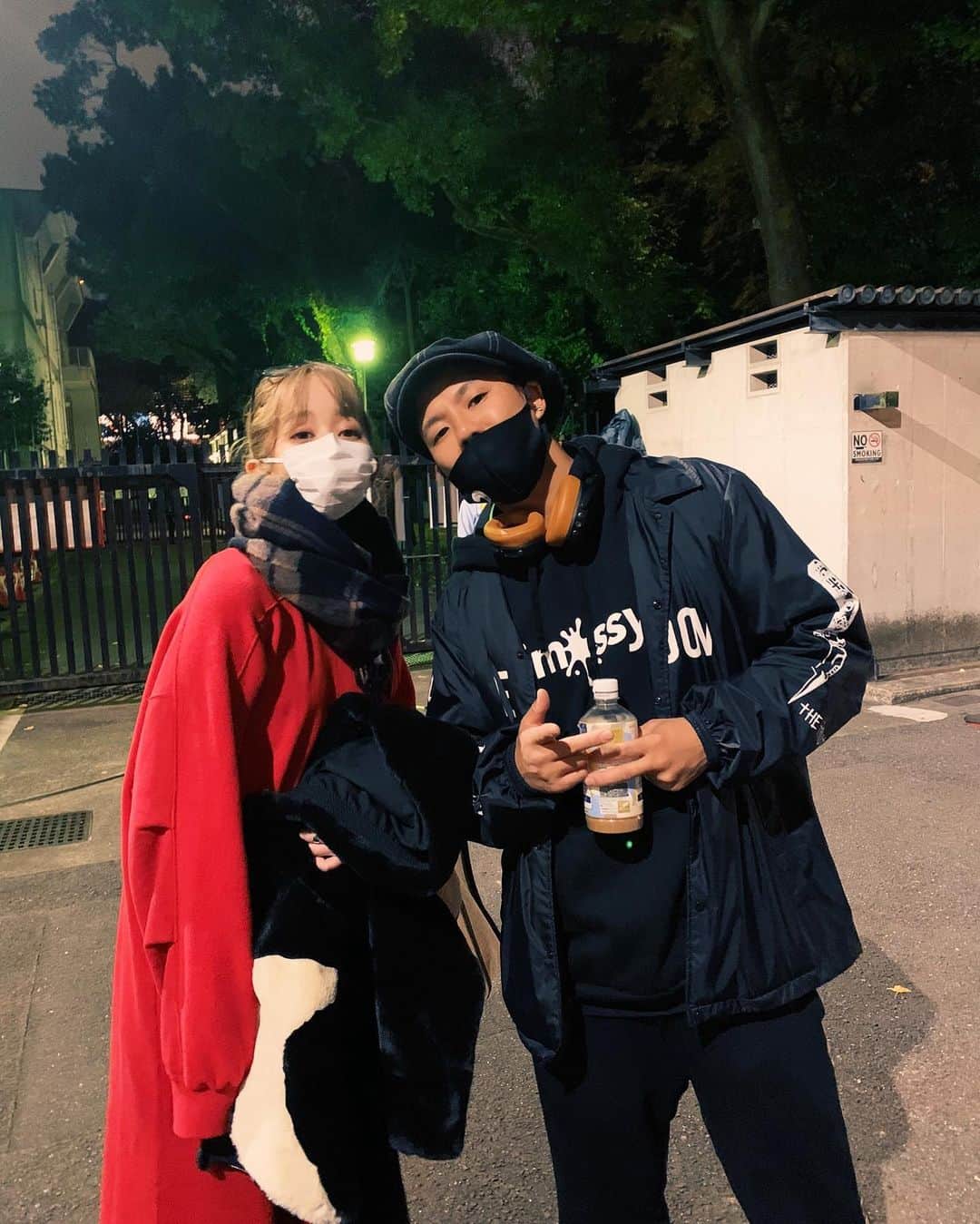 MACOのインスタグラム：「昨日帰り際大好きなTEE君に 遭遇🏃‍♀️人柄、歌声、持っているエネルギー 雰囲気ぜんぶがすき！ 新幹線の時間でLIVE見れなかったのが 心残り… 次は一緒に歌おうね^ ^」