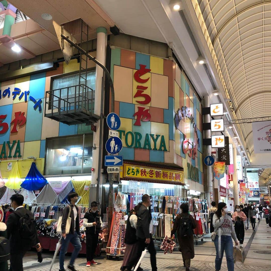 能町みね子さんのインスタグラム写真 - (能町みね子Instagram)「もうなくなってしまうという大阪のとらや」11月23日 11時32分 - nmcmnc