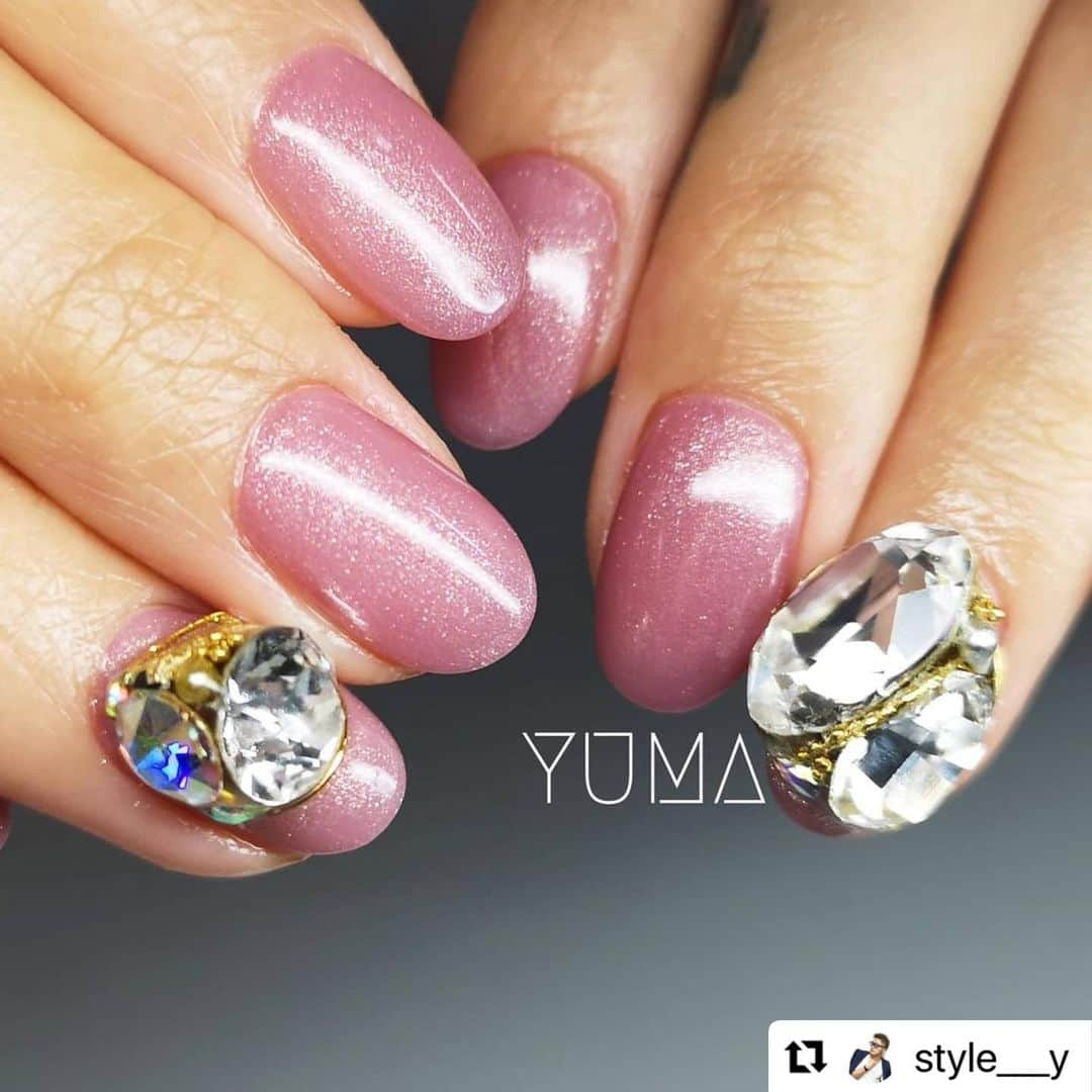 initygel_officialさんのインスタグラム写真 - (initygel_officialInstagram)「YUMA先生 @style___y   ORION &Rich Pearlでエレガント且つ上品に😌😌 ありがとうございました🥺  #Repost @style___y with @make_repost ・・・ サロン人気カラー  @initygel_official   ORION collection 03.10 リッチパールコレクション 16.17.18  シンプルテイストが多いサロン様に おすすめカラーです💁‍♂️. .  是非使ってみて下さい☺️☺️. .  #ネイル#ネイルサロン#ジェルネイル#nail#nailart#nailist #mensnailist#ネイリスト#メンズネイリスト#japan#osaka#アート#art#八尾#久宝寺#八尾ネイルサロン#久宝寺ネイルサロン#シンプルネイル#ビジューネイル#キラキラネイル#INITY」11月23日 11時54分 - initygel_official