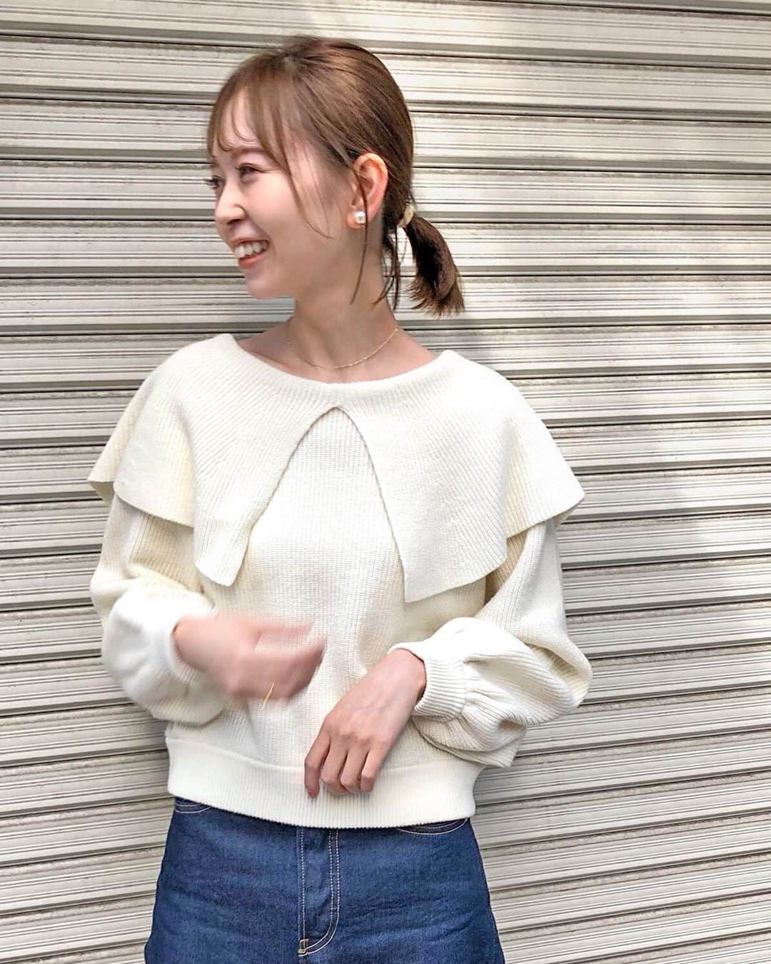 はれこのインスタグラム：「昨日は良い天気だった〜🌼 . この前買ったSLOBEのニット♡ 可愛らしいデザインニットばっかり増えていく🤍🥛🧈 . . ♡(@slobeiena) ♡ビックカラーニット ⇨20080912212030 . #slobeiena #スローブイエナ #baycrews #ベイクルーズ #はれここれ買った」