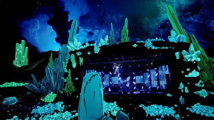フェデスのインスタグラム：「Tornare sopra un palco 💖」