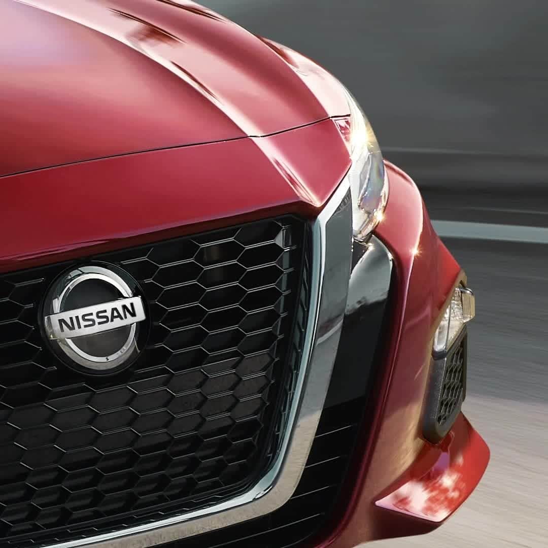 Nissan USA Official Instagram accountのインスタグラム：「A little power goes a long way. #NissanAltima2021 #VCTurbo」