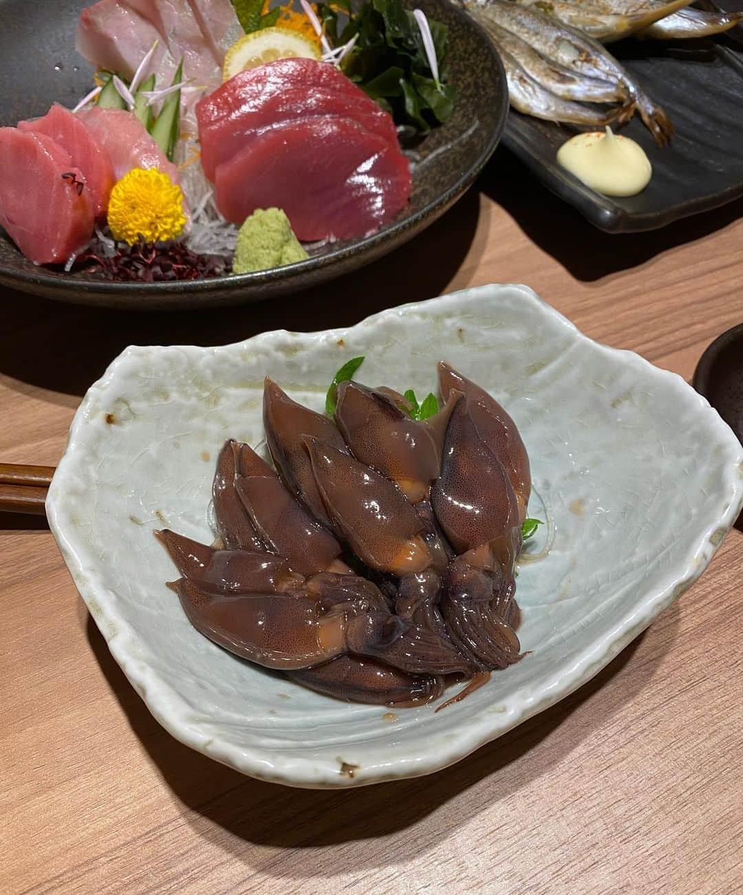 沙田瑞紀さんのインスタグラム写真 - (沙田瑞紀Instagram)「久しぶりに居酒屋🏮  げこの大食い発揮🐤 メニューで見つけたら頼むランキング1位の ホタルイカの沖漬けです。  #おいしいね」11月23日 23時31分 - mizuki_masuda