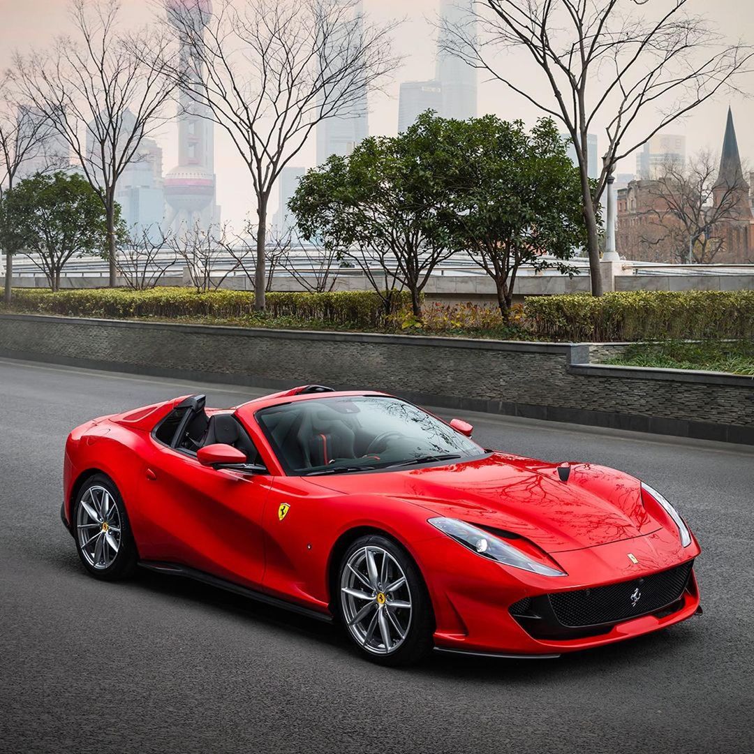 Ferrari Japanさんのインスタグラム写真 - (Ferrari JapanInstagram)「V12スパイダーの復活： #Ferrari812GTS は、#V12スパイダー の伝統を引き継いでいます。このモデルは800cvの出力と格納式のハードトップによる、驚くべきパワーと乗りやすさを誇ります。 #Ferrari #ハイパーカー #フェラーリ #スーパーカー #スポーツカー」11月23日 15時10分 - ferrarijpn