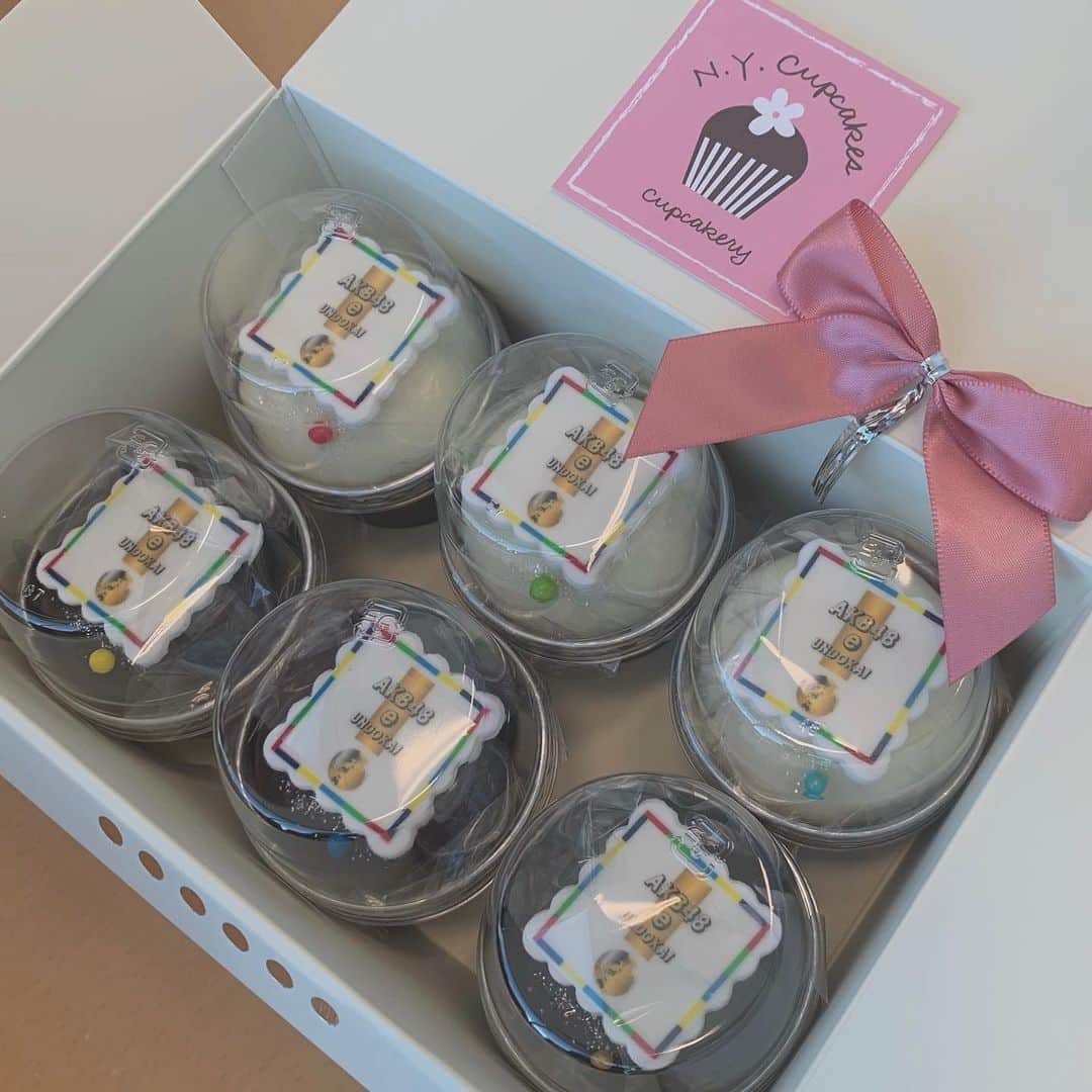 久保怜音さんのインスタグラム写真 - (久保怜音Instagram)「今日は #AKB48e運動会 ☺️🎮 差し入れに可愛いカップケーキ頂きました〜！！！！  #カップケーキ #cupcake #akb48」11月23日 15時22分 - satone_kubo