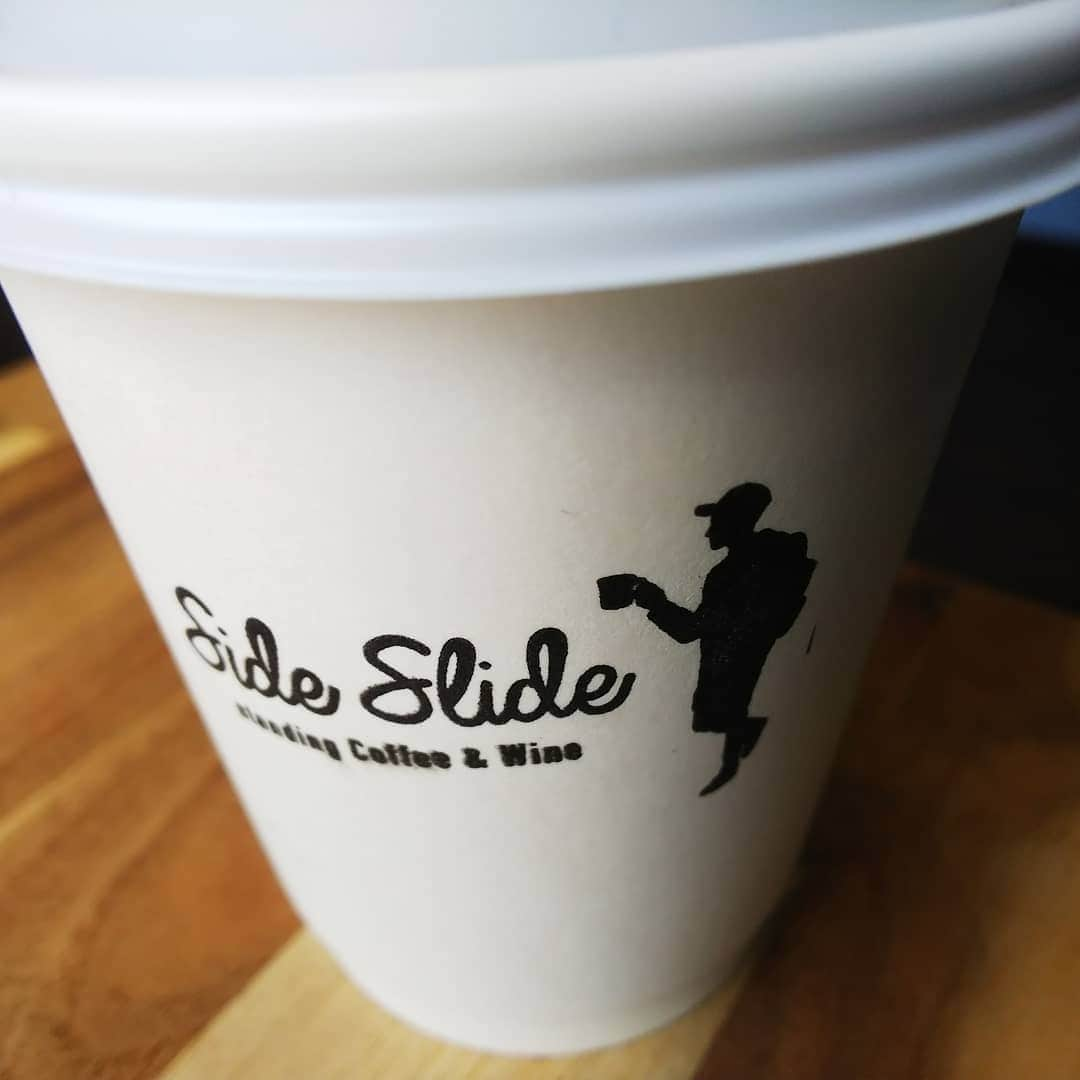 みながわゆみさんのインスタグラム写真 - (みながわゆみInstagram)「#米沢市 #サイドスライドコーヒー #sideslidecoffee #コーヒー #カフェラテ #ラテアート #コーヒー好き #コーヒー好きな人と繋がりたい #お疲れ様でした #ありがとうございました #感謝」11月23日 16時05分 - nama.09.19