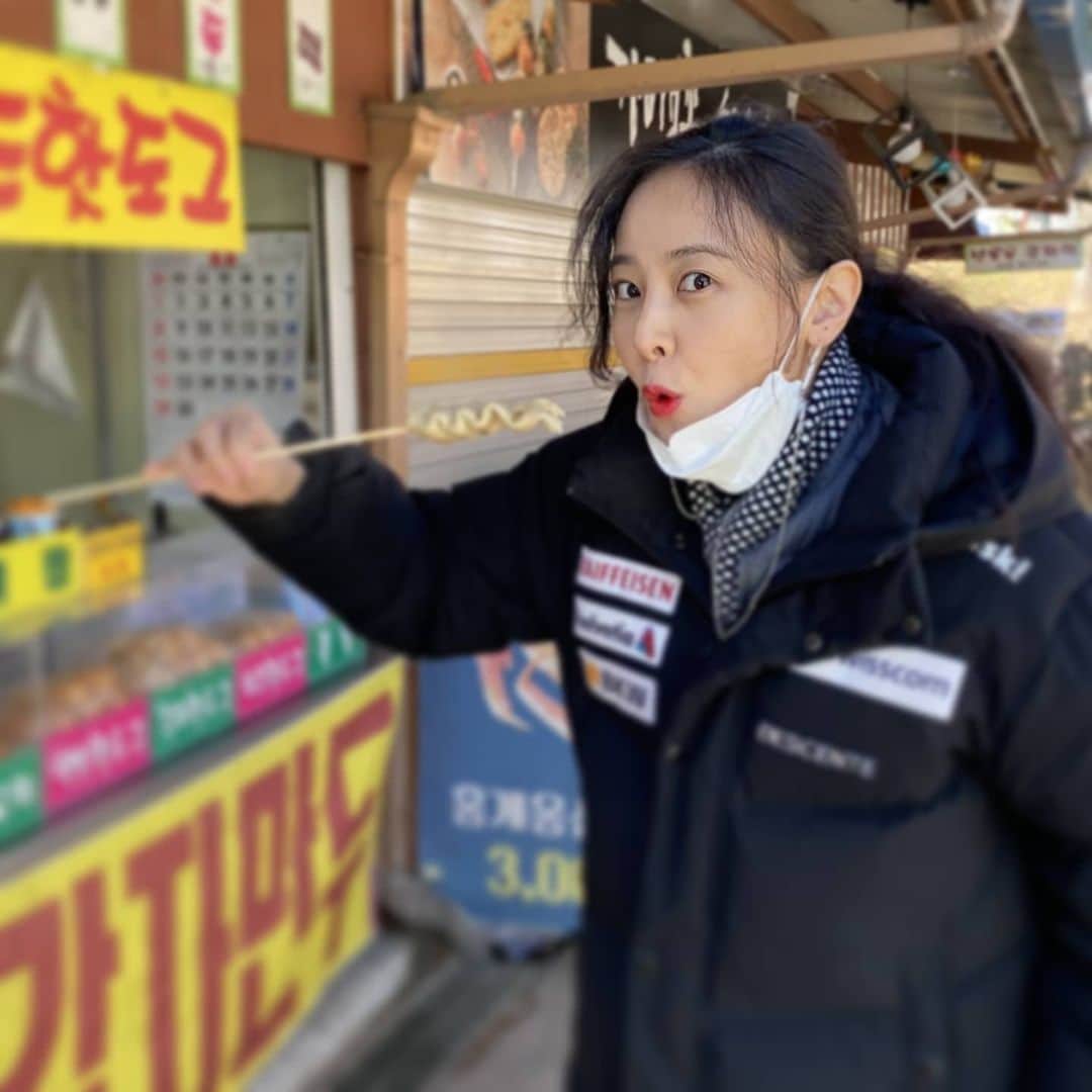 カン・ビョルのインスタグラム：「겨울 어묵 최고🍢👍」