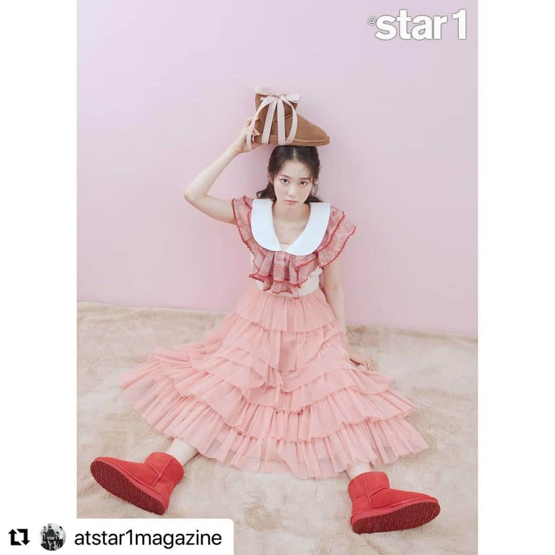 OH MY GIRLさんのインスタグラム写真 - (OH MY GIRLInstagram)「#Repost @atstar1magazine  ・・・ 지호가 지호했다!😍  오늘 아침에 뜬 지호 화보 보다가 폰에 과즙이 너무 튀어서 오전 내내 핸드폰만 닦고 있었네요...🍑🍓🍒  청순하고 깜찍하고 러블리한 지호의 역대급 비주얼 화보!!  앳스타일 12월호에서 만나보실 수 있답니당~😆  지호는 증말~ 예쁘지호, 사랑스럽지호, 아름답지호❤  #앳스타일 #atstar1 #앳스타일12월호  #오마이걸 #OHMYGIRL #지호  #베어파우 #bearpaw #단독화보」11月23日 16時39分 - wm_ohmygirl