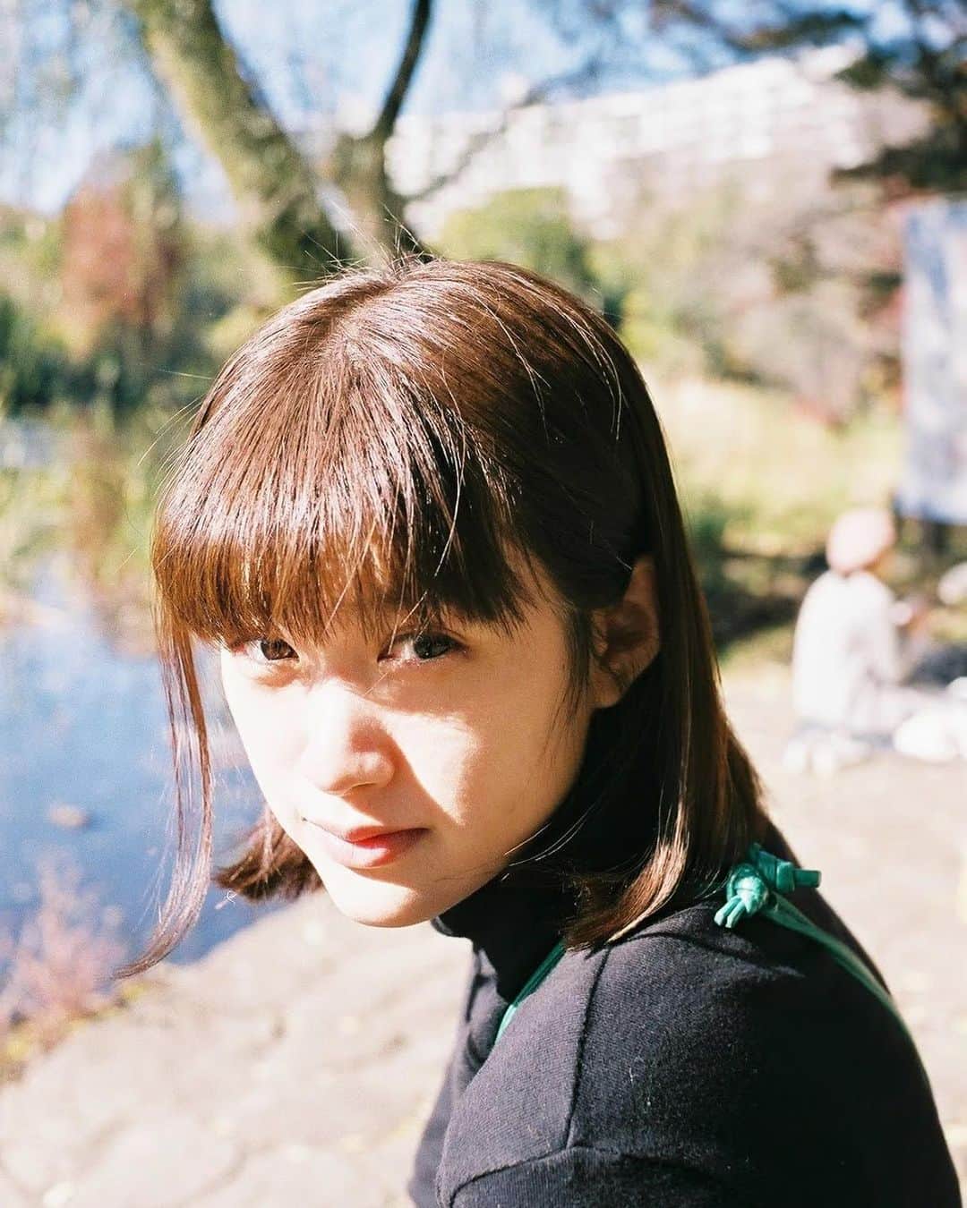 小西桜子さんのインスタグラム写真 - (小西桜子Instagram)「朝、日を浴びて公園をお散歩した ずっと観たかった映画をはしごして観れた ほしかった漫画を買えた どちらも鳥肌と涙が止まらなく  当たり前なことが とってもうれしいですね、とっても 愛おしいきもち  明日もきばってこ〜」11月23日 17時24分 - sakurako_kns