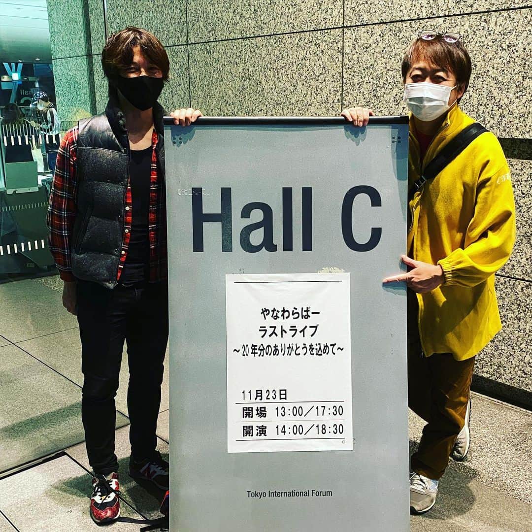 本間昭光のインスタグラム：「やなわらばーラストライブ しっかりと見届けて来ました😊」