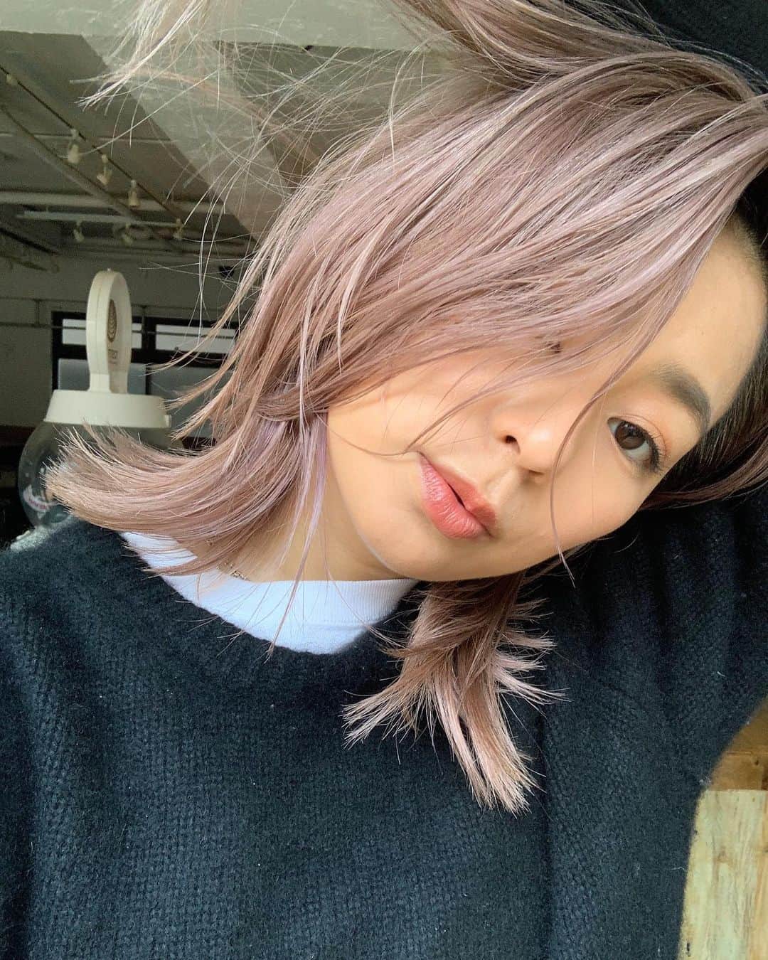 のインスタグラム：「🥀 抜けたくらいがいいよねピンクってね」
