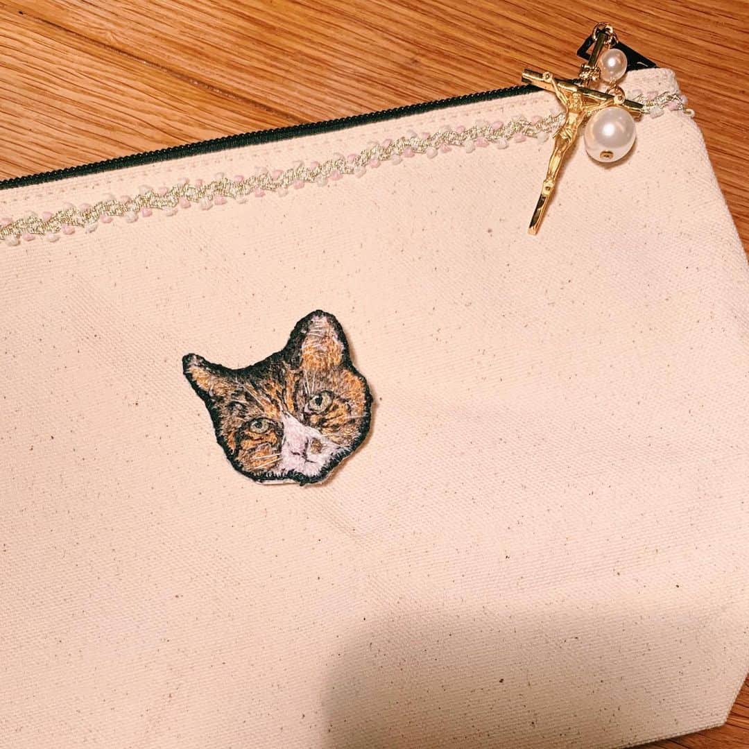 ゆきほのインスタグラム：「某ねこちゃん刺繍させていただきました」
