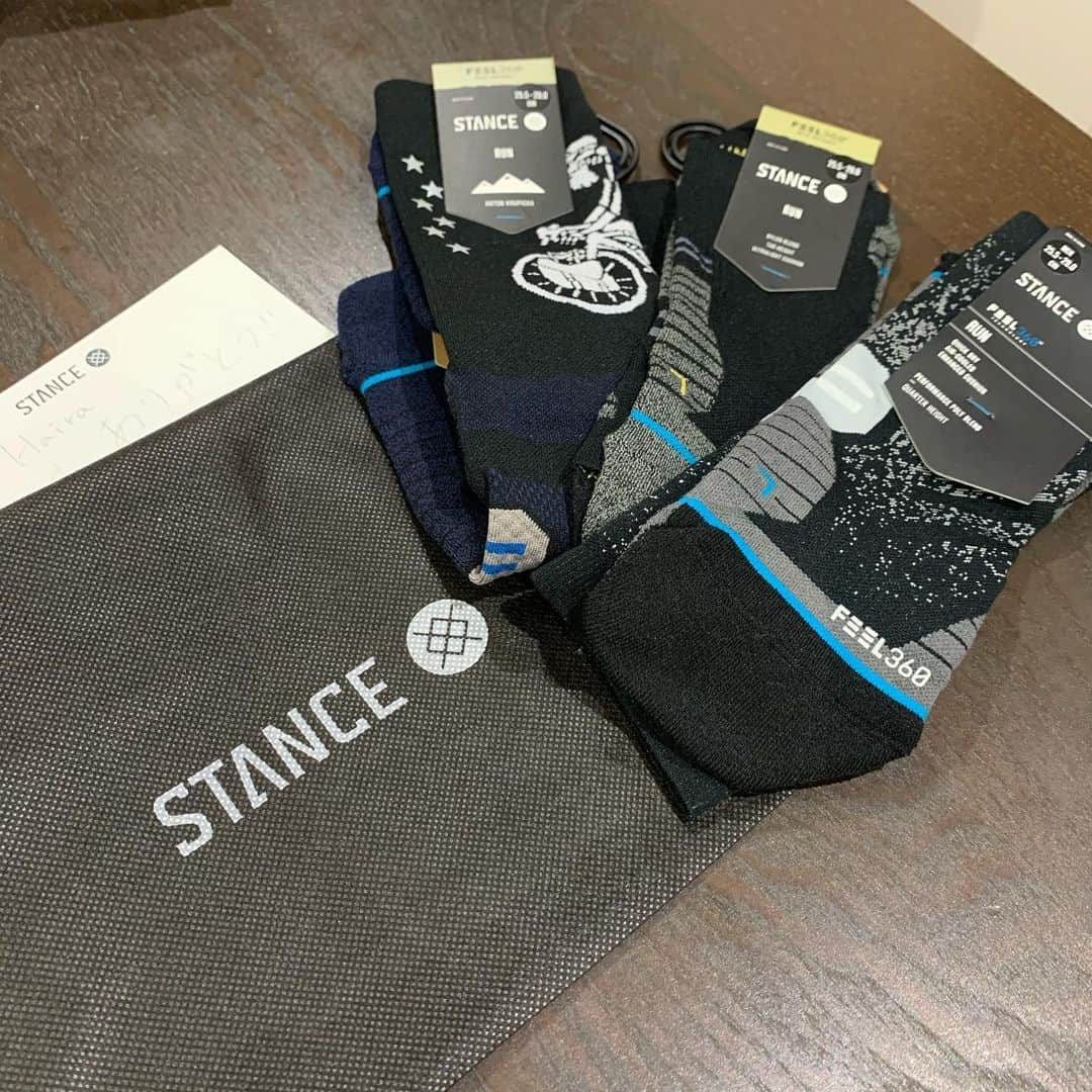 小川希花のインスタグラム：「Gift socks to my brother @haira_ogawa 😁🧦  感謝.  @stance_japan  #stanceギフト #stancesocks」
