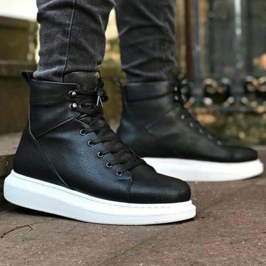 STYLE4GUYSさんのインスタグラム写真 - (STYLE4GUYSInstagram)「⚫PRE-BLACK FRIDAY SALE 🔴High Sole Boots, $99 by @MANCHINNI_ 🔥SAVE Up To 65% ✅FREE WORLDWIDE SHIPPING✈️ ✅ Made in EUROPE 🇪🇺 & USA 🇺🇸 ✅ 57.000+ Satisfied Customers ✅SIZE: US 5-13 / UK 4-12 / EU 37-46 ➡Collection > BOOTS & SNEAKERS 👉Follow @MANCHINNI_ and Click the Link in Bio ★⠀ 🔥ONLY TODAY! 🔥Get EXTRA 10% OFF with Code: ST10 ✅100% Secure Payments🔒 ✅Easy Returns and Exchanges ✅Warranty: 100% Original Product ✅DESIGNER ORIGINAL SHOES 👉Go to MANCHINNI.COM ★⠀ 👉Follow @MANCHINNI_ 👉Follow @MANCHINNI_」11月23日 18時58分 - style4guys