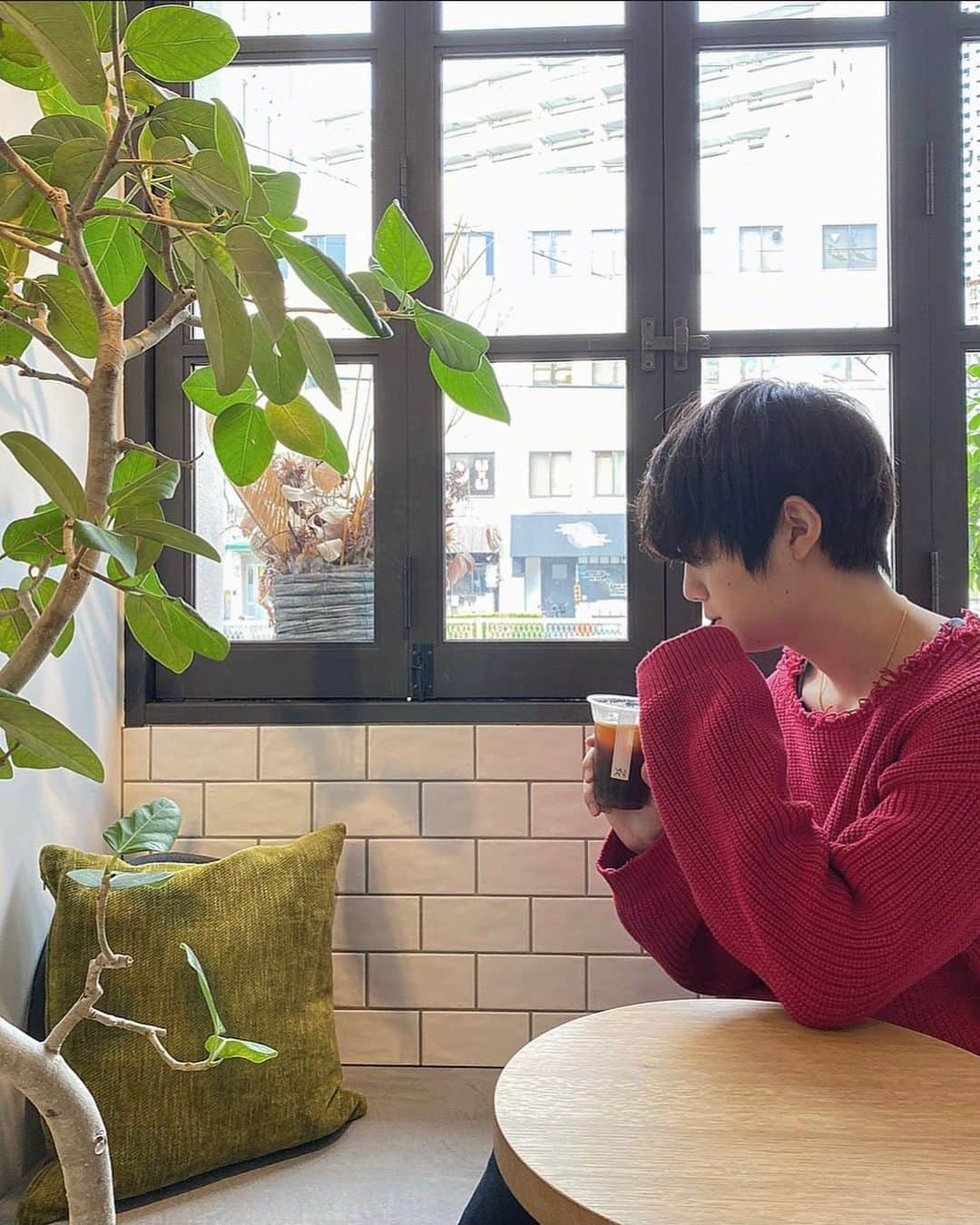 中村優のインスタグラム：「☕️」