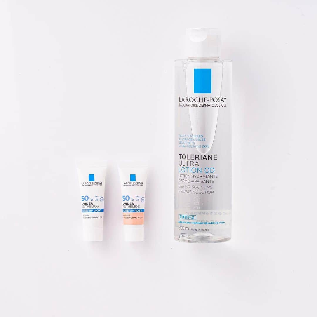 LA ROCHE-POSAY JAPAN ラロッシュポゼさんのインスタグラム写真 - (LA ROCHE-POSAY JAPAN ラロッシュポゼInstagram)「＼ うるおいとツヤのある透明感肌へ導くキット ／ . うるおいに満ち、透明感のある肌に導く #トレリアン薬用モイスチャーローション とくすみのない透明感肌へと導く #トーンアップUV のお得なキットが登場です✨ . こちらのキットはトレリアン薬用モイスチャーローションとトーンアップUV のミニサイズ2色がついたキットとなっております！ . ずっと試してみたかったトーンアップUVを２色同時にお試しできるチャンスです☺️ . ラロッシュポゼがおすすめする、うるおいとツヤのある透明感へと導くこの2アイテムを是非キットを活用してお試しください🌿 . ご使用した感想などコメントお待ちしています！ . 4,400円(税込） . #ラロッシュポゼ #larocheposay  #ピンクのトーンアップUV #UVイデアXLプロテクショントーンアップ #uvイデアxlプロテクショントーンアップローズ #トーンアップUV派  #新発売 #新製品 #乾燥肌 #敏感肌 #敏感肌対策 #スキンケア #低刺激 #敏感肌コスメ #透明感 #化粧下地 #紫外線対策 #コスメマニア #コスメ購入品 #ツヤ肌メイク #コスメ紹介 #人気コスメ #コスメレビュー #スキンケアマニア #秋コスメ #限定商品」11月23日 19時10分 - larocheposayjp