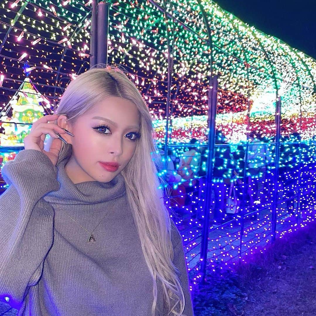 あやか（石山彩花）のインスタグラム