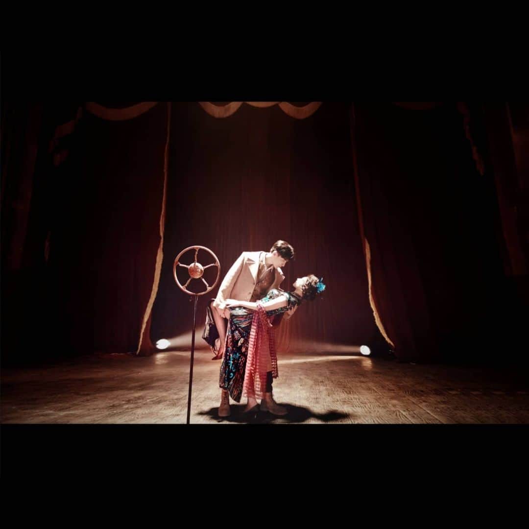 ダンソン・タンのインスタグラム：「Dance w me - #DT #唐禹哲 #橫店」