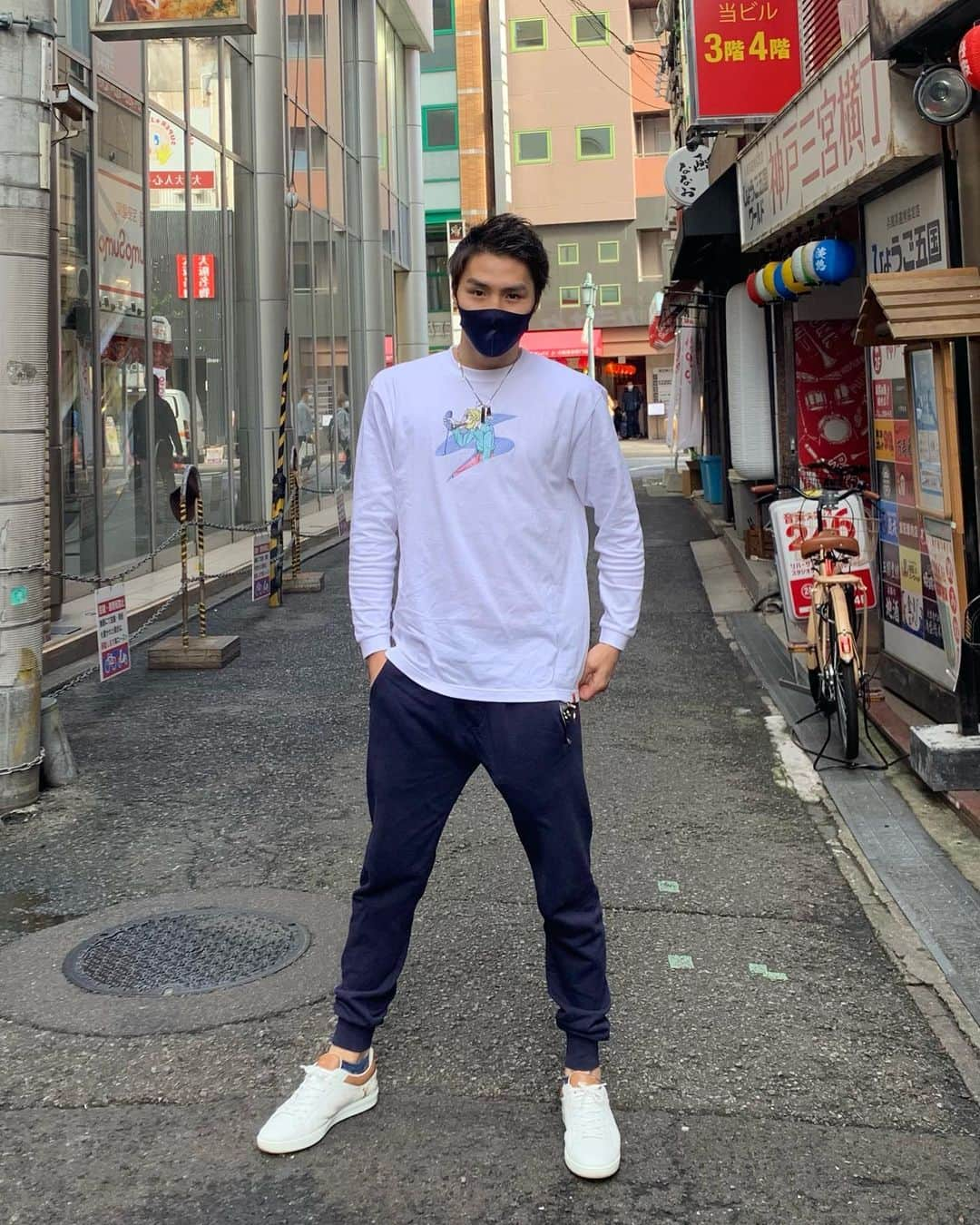 丸田陽七太さんのインスタグラム写真 - (丸田陽七太Instagram)「僕の服の  着てる物、 履いてる物、 つけている物、 持っている物、の ほとんどは頂き物です。 #頂き物ファッション #Burberry #vuitton  #louboutin  #chromehearts  #感謝  幸せ」11月23日 19時52分 - hinatamorioka