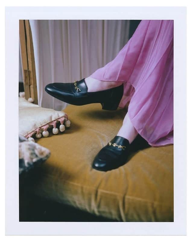 グッチさんのインスタグラム写真 - (グッチInstagram)「Slingbacks crafted in a matellasé fabric with allover GG pattern, leather loafers enriched with the Horsebit detail and new sneakers including the #GucciBasket and the #GucciUltrapaceR debuted in ‘Ouverture Of Something That Never Ended,' the 7-part film series directed by @gus_van_sant and @alessandro_michele. Discover more through link in bio. #GucciOuverture #GucciFest #AlessandroMichele」11月23日 20時03分 - gucci