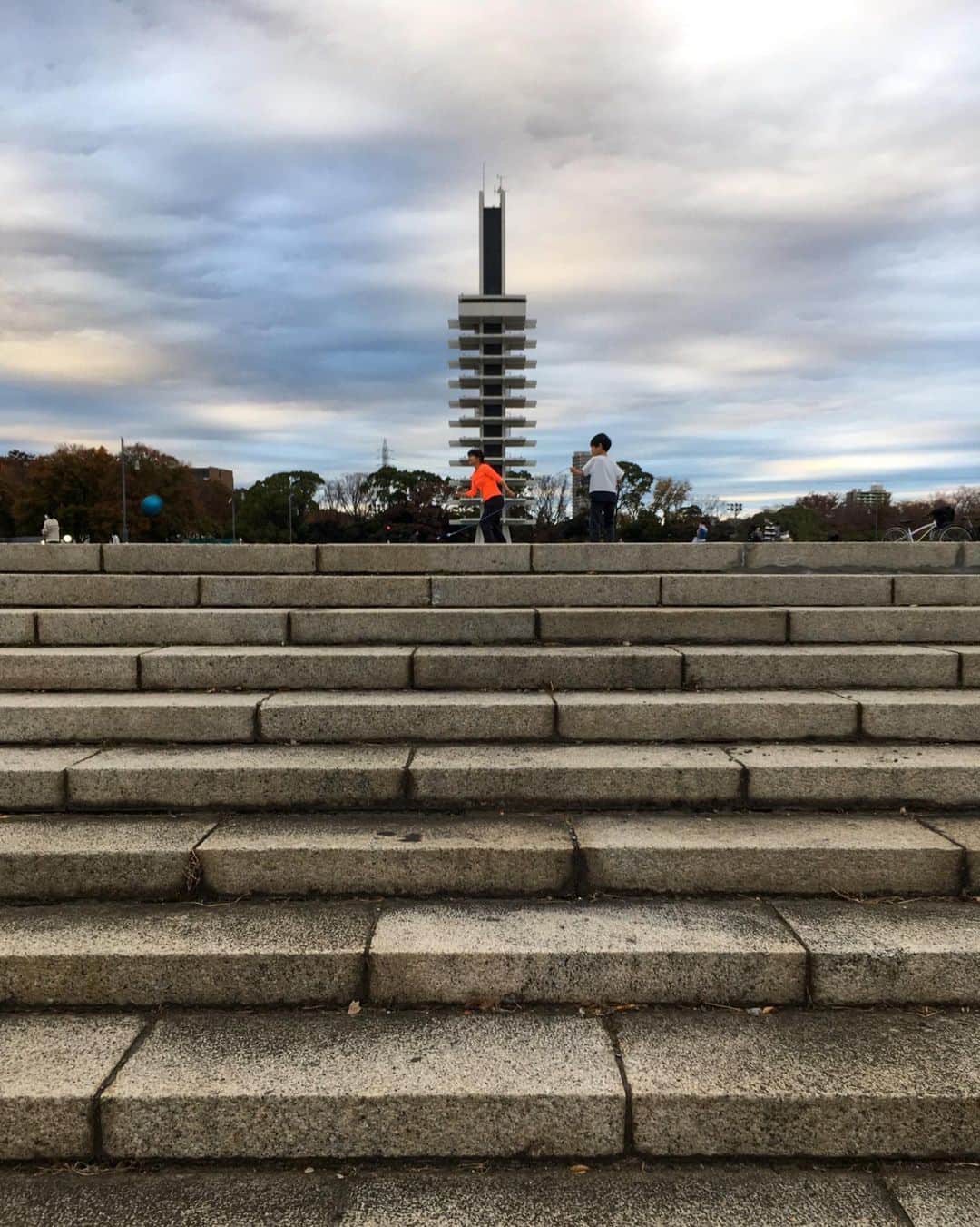 堀込泰行さんのインスタグラム写真 - (堀込泰行Instagram)「本日はフィールドワークへ。何か収穫があるといいのだが。」11月23日 20時04分 - yasuyuki_horigome